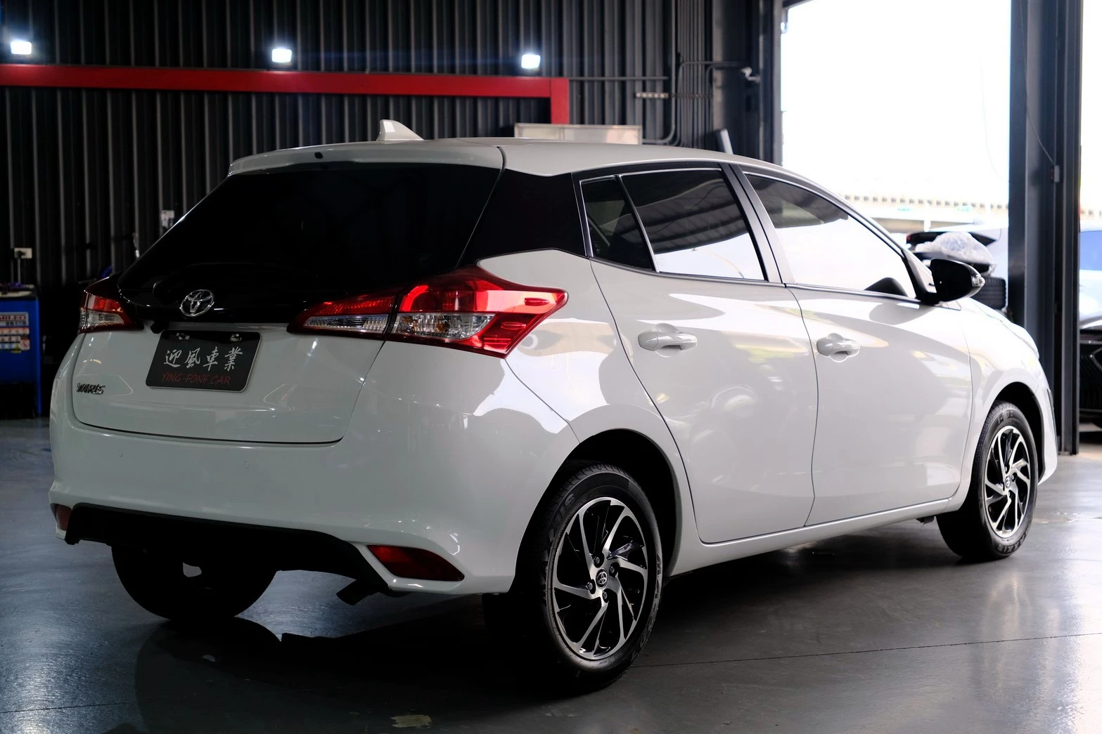 ⚪ 2023 Toyota Yaris 1.5 經典 白色
