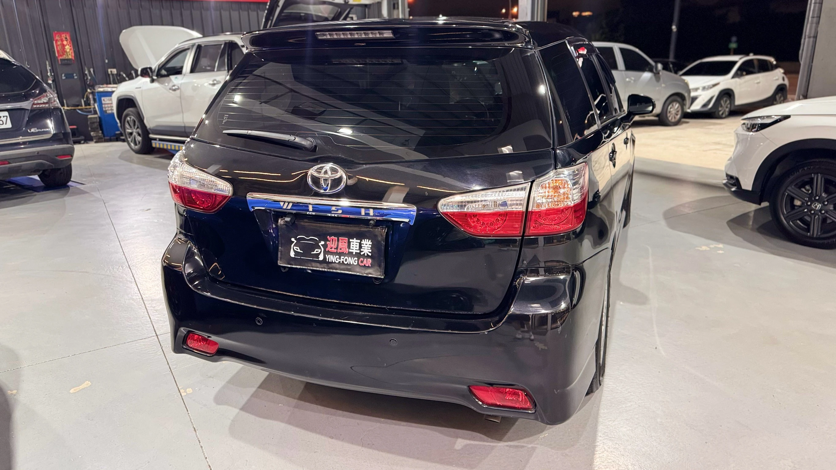 ⚪ 2010 Toyota Wish 2.0 J 黑色