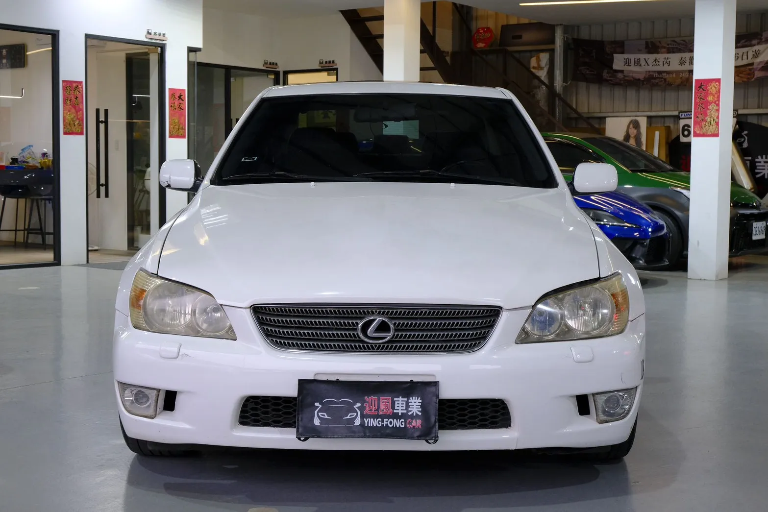 ⚪ 2000 Lexus IS200 白色