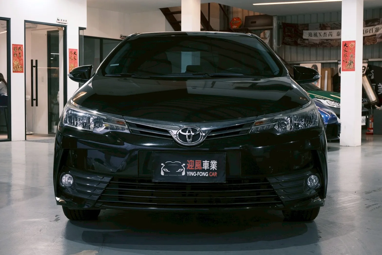 ⚪ 2017 Toyota Corolla Altis 1.8 豪華版 黑色