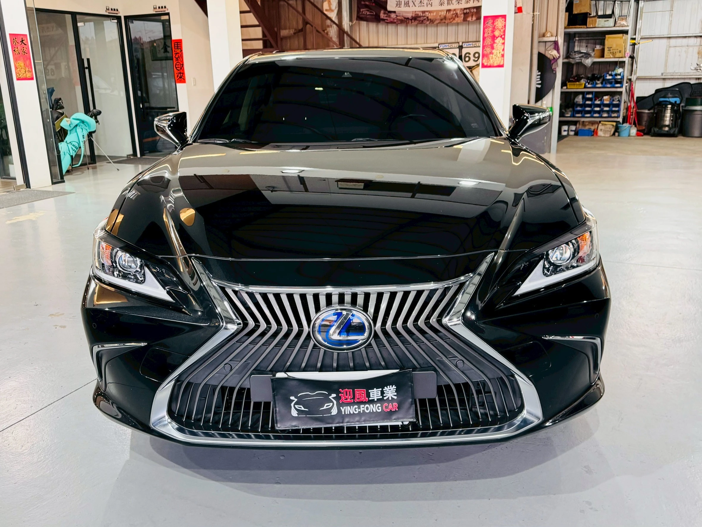 ⚪ 2019 Lexus ES300h 豪華版 黑色
