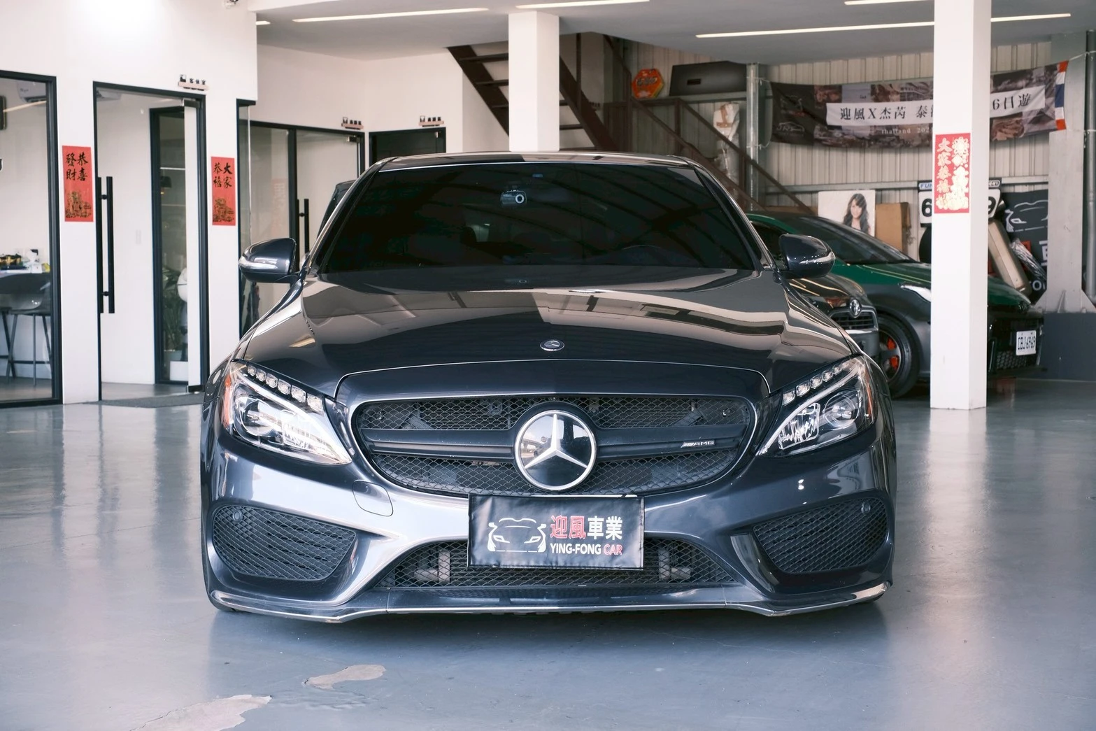 ⚪ 2015 M-Benz C-Class Sedan C300 AMG 灰色