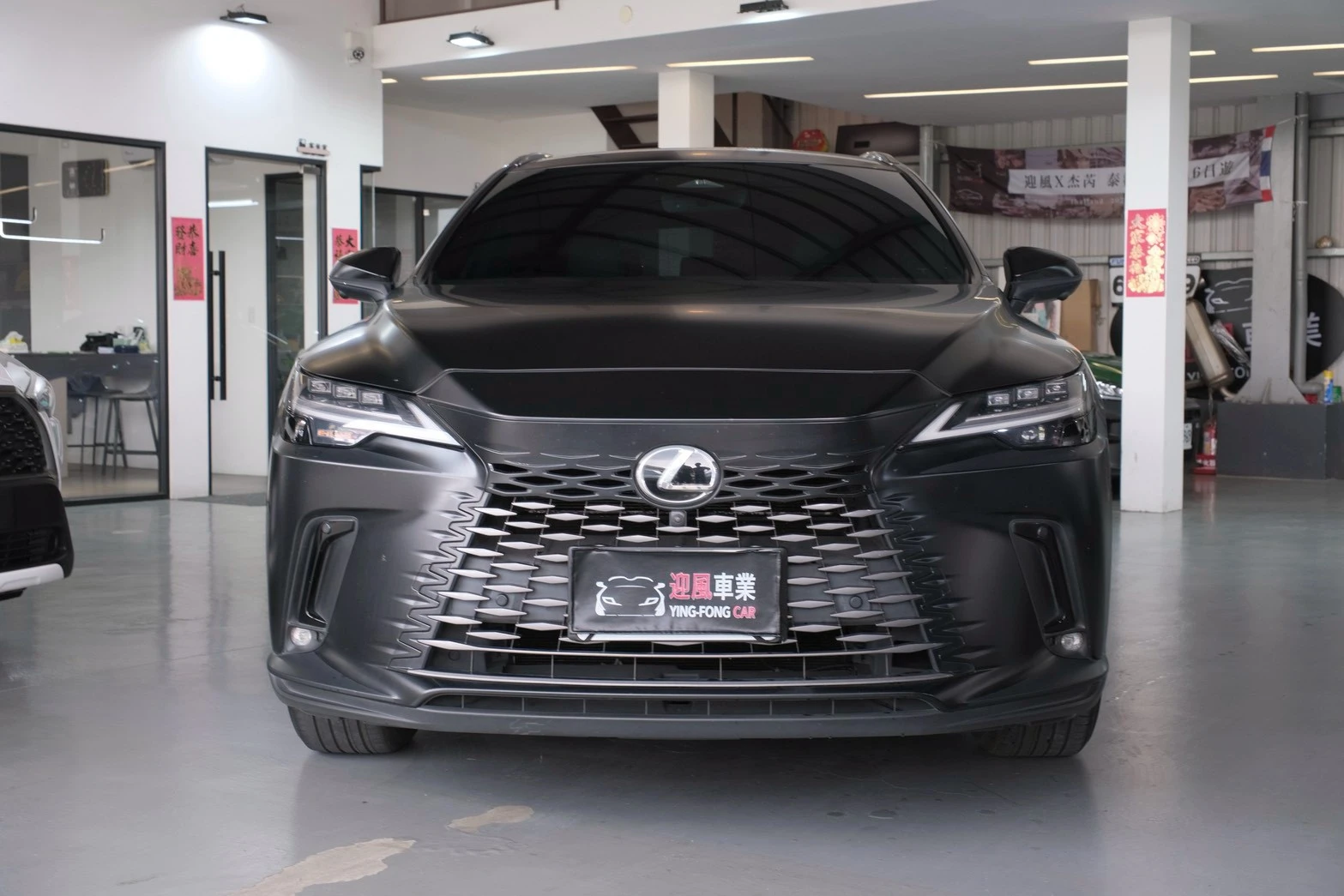 ⚪ 2022 Lexus RX350h 豪華版 霧面黑（底色黑色）