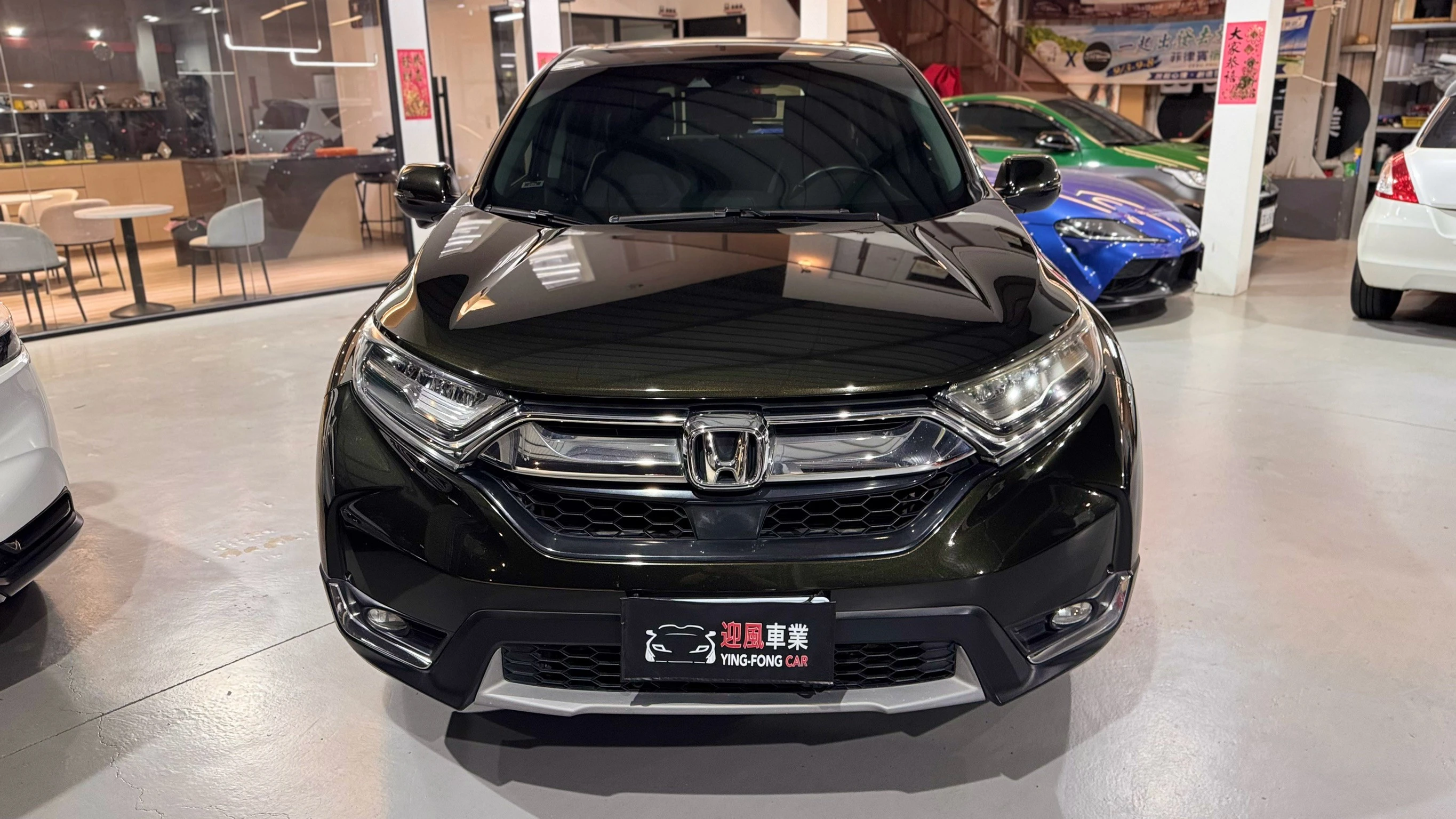 ⚪ 2018 Honda CR-V 1.5 S 深綠色
