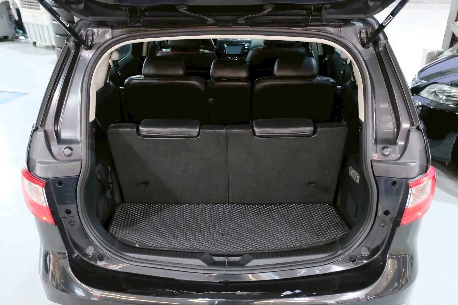 ⚪️ 2012 Mazda 5 七人座尊爵型 黑色