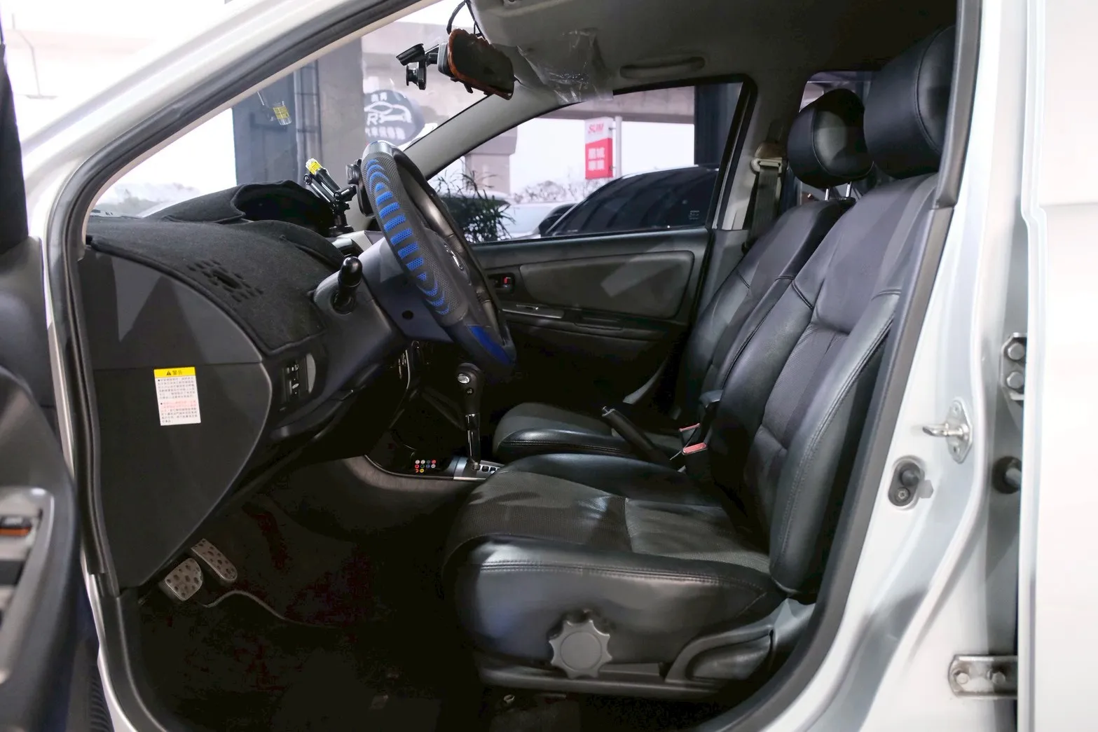 ⚪ 2009 Toyota Vios 1.5 E 銀色