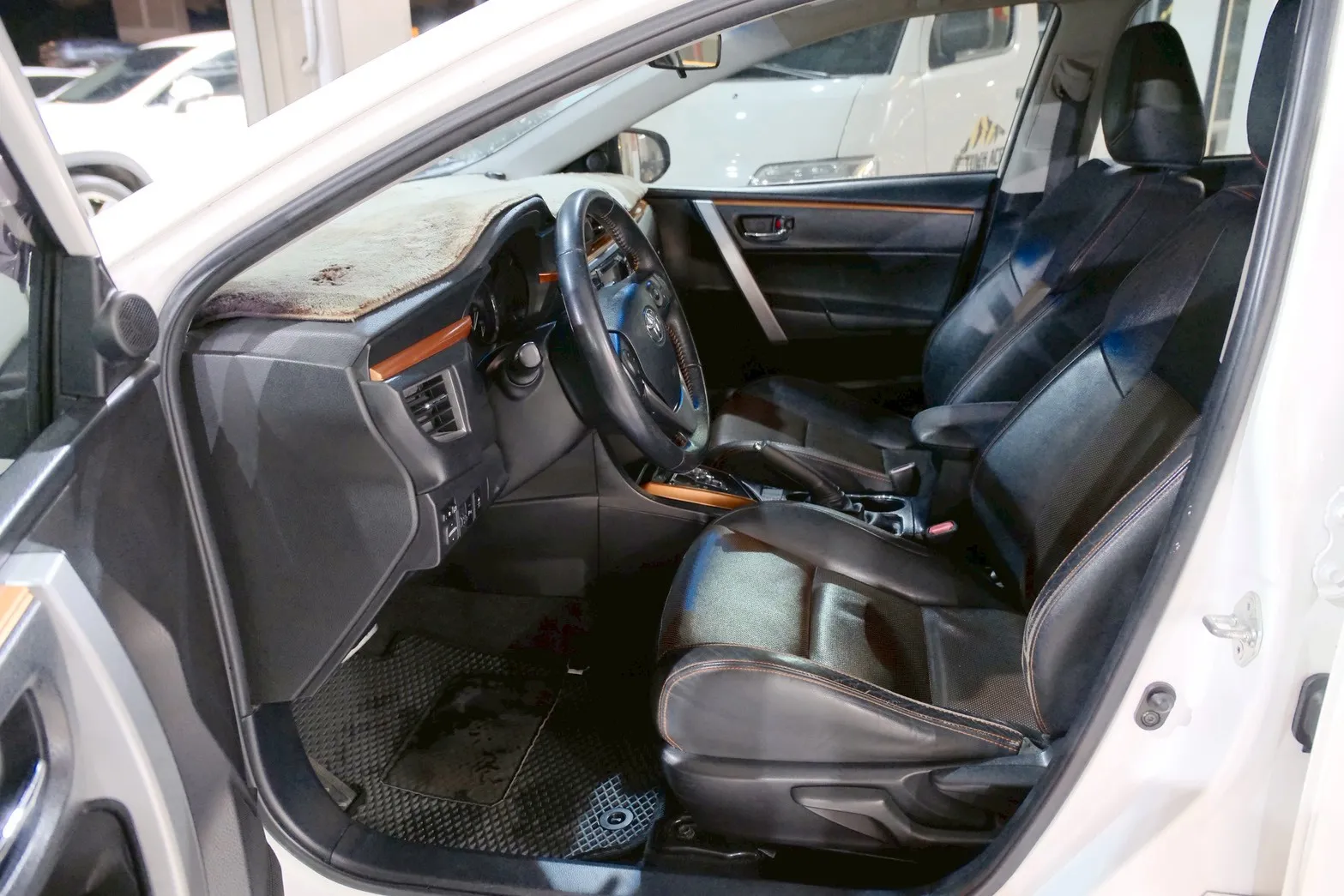 ⚪ 2016 Toyota Corolla Altis X 1.8 經典版 Safety+ 白色