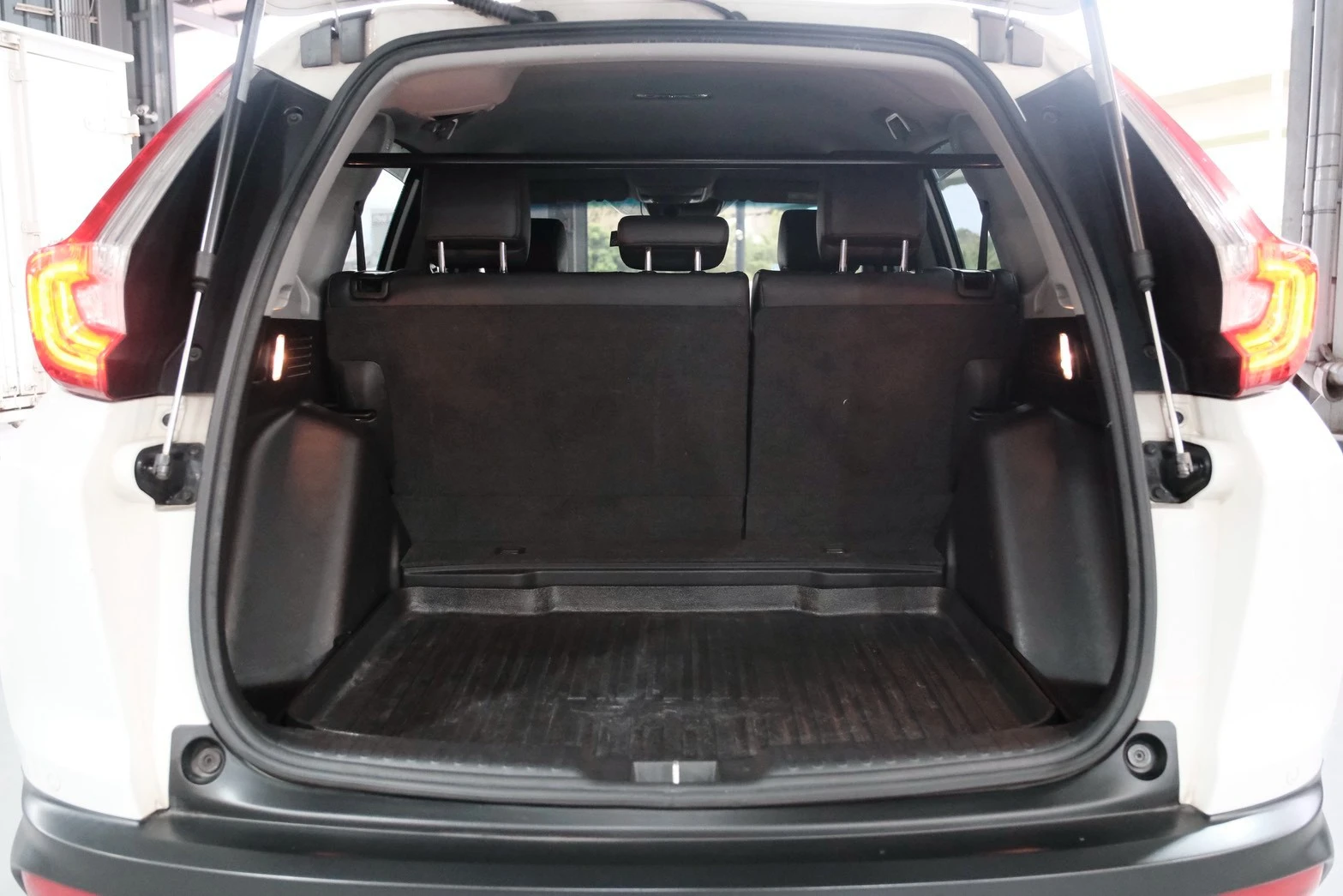 ⚪ 2019 Honda CR-V 1.5 VTi-S 白色