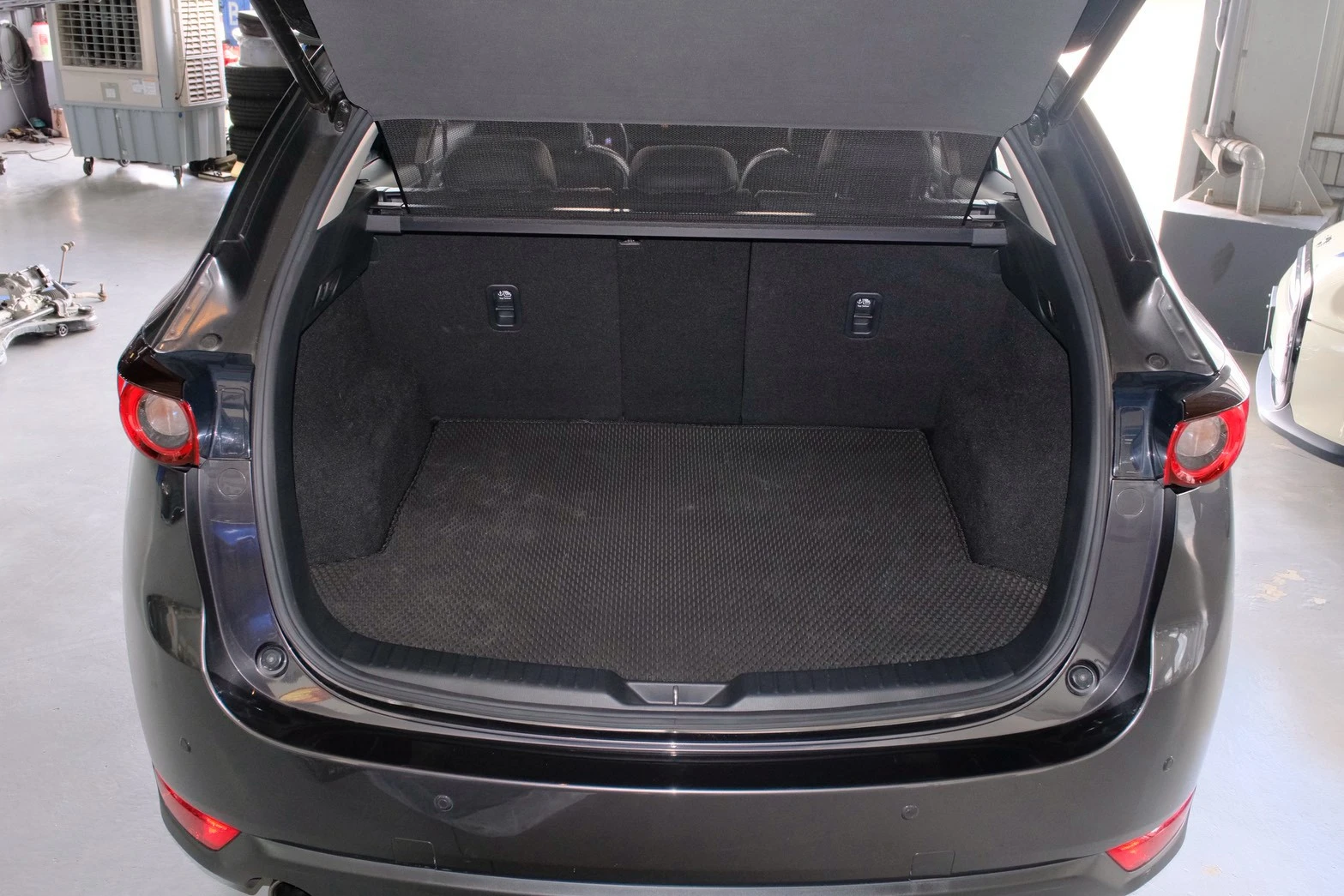 ⚪ 2021 Mazda CX-5 2.0 旗艦型 灰色
