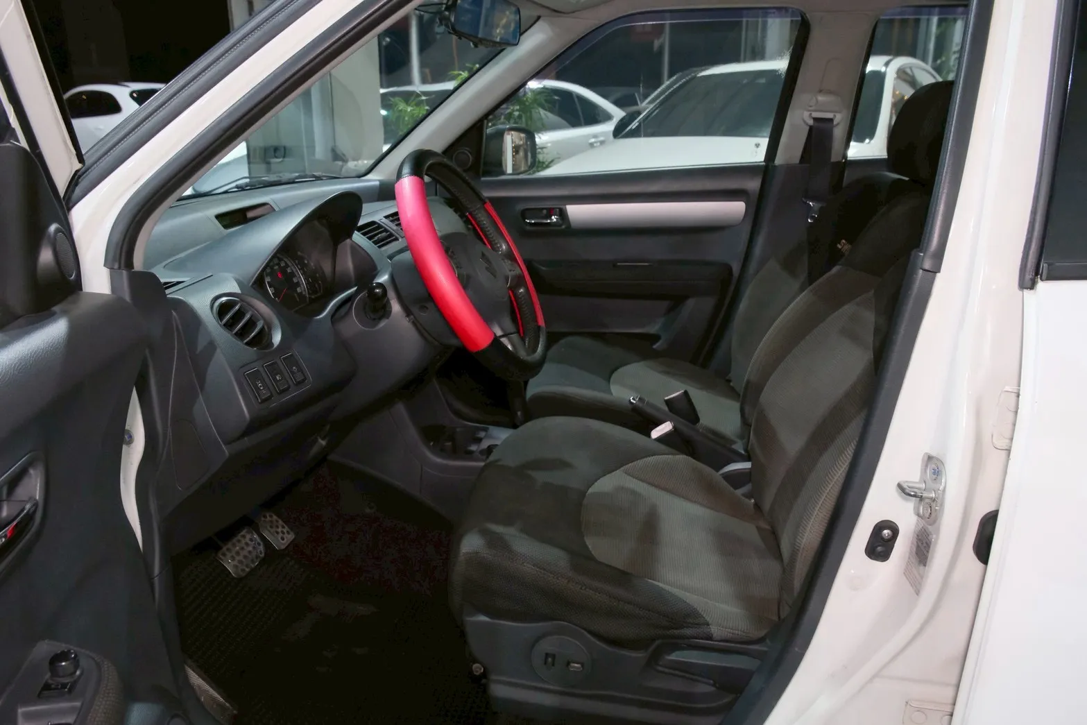 ⚪ 2007 Suzuki Swift 1.5 白色