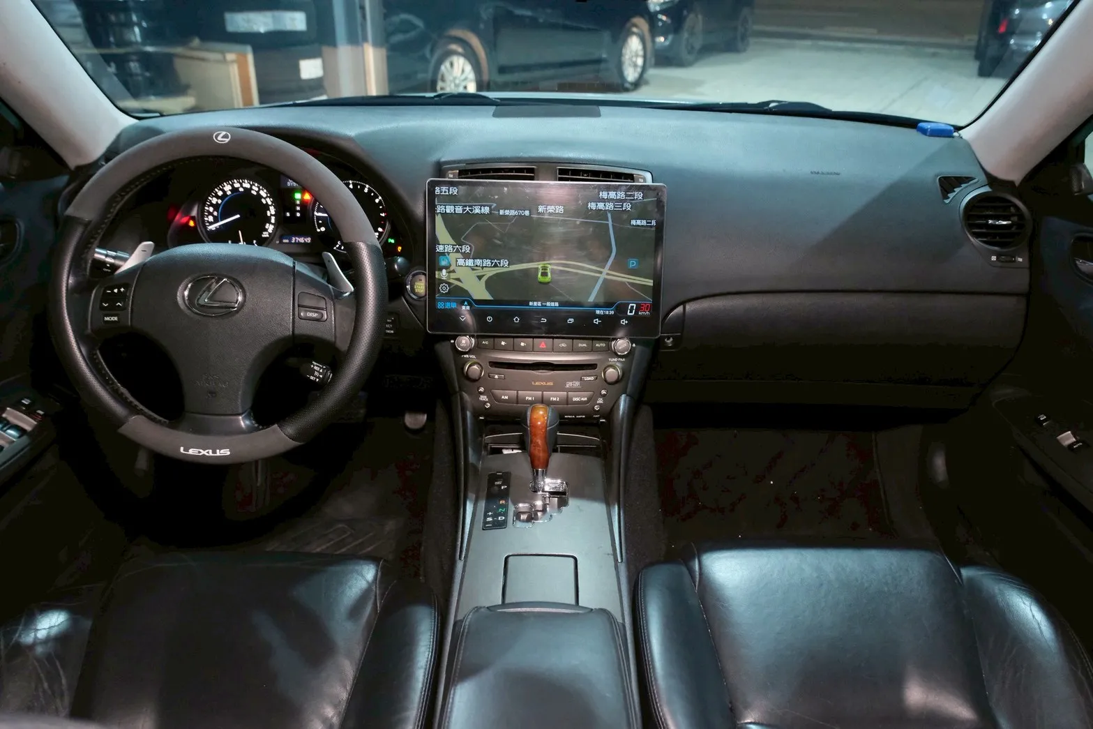 ⚪ 2005 LEXUS IS250 銀色