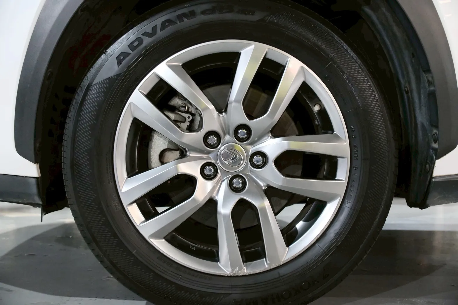 ⚪ 2016 Lexus NX 200t 豪華版 白色