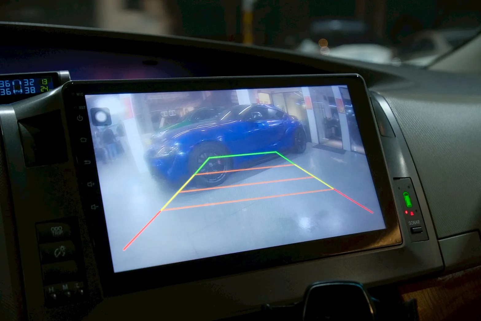 ⚪ 2010 Toyota Previa 3.5 旗艦版 灰色