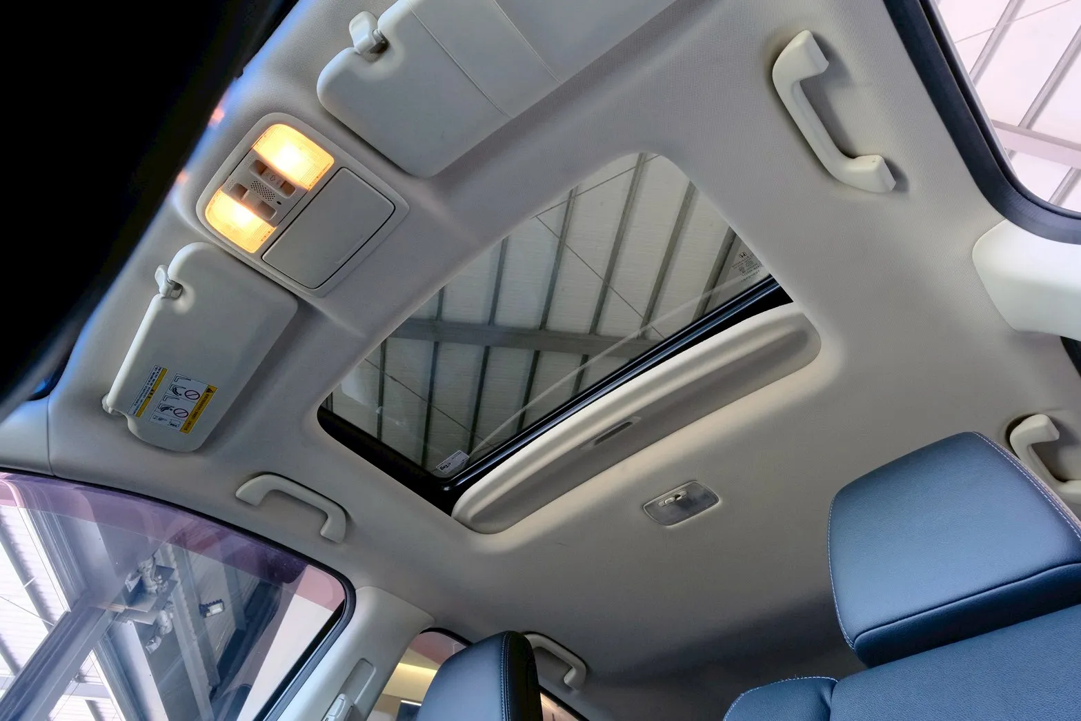 ⚪ 2015 Honda CR-V 2.4 VTi-S 白色