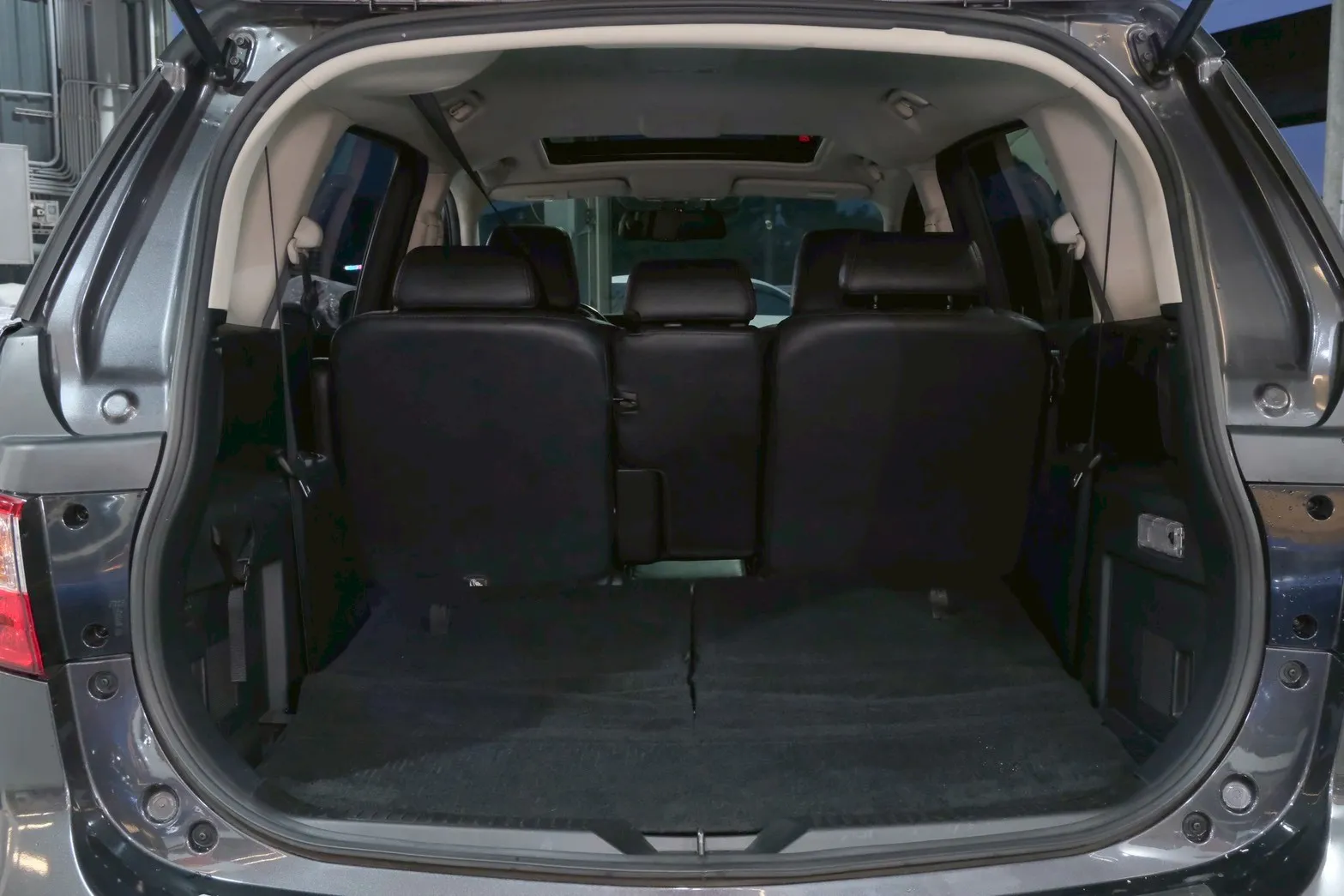 ⚪ 2014 Mazda 5 七人座頂級型 灰色