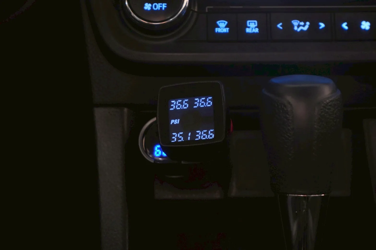 ⚪ 2015 Toyota Corolla Altis 1.8 經典版 灰色