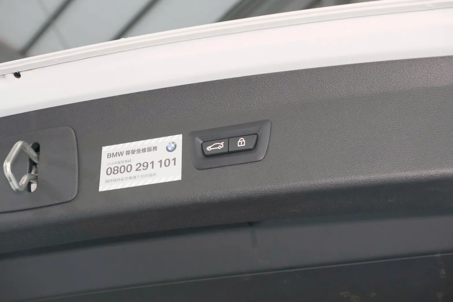 ⚪ 2020 BMW X1 sDrive20i 白色