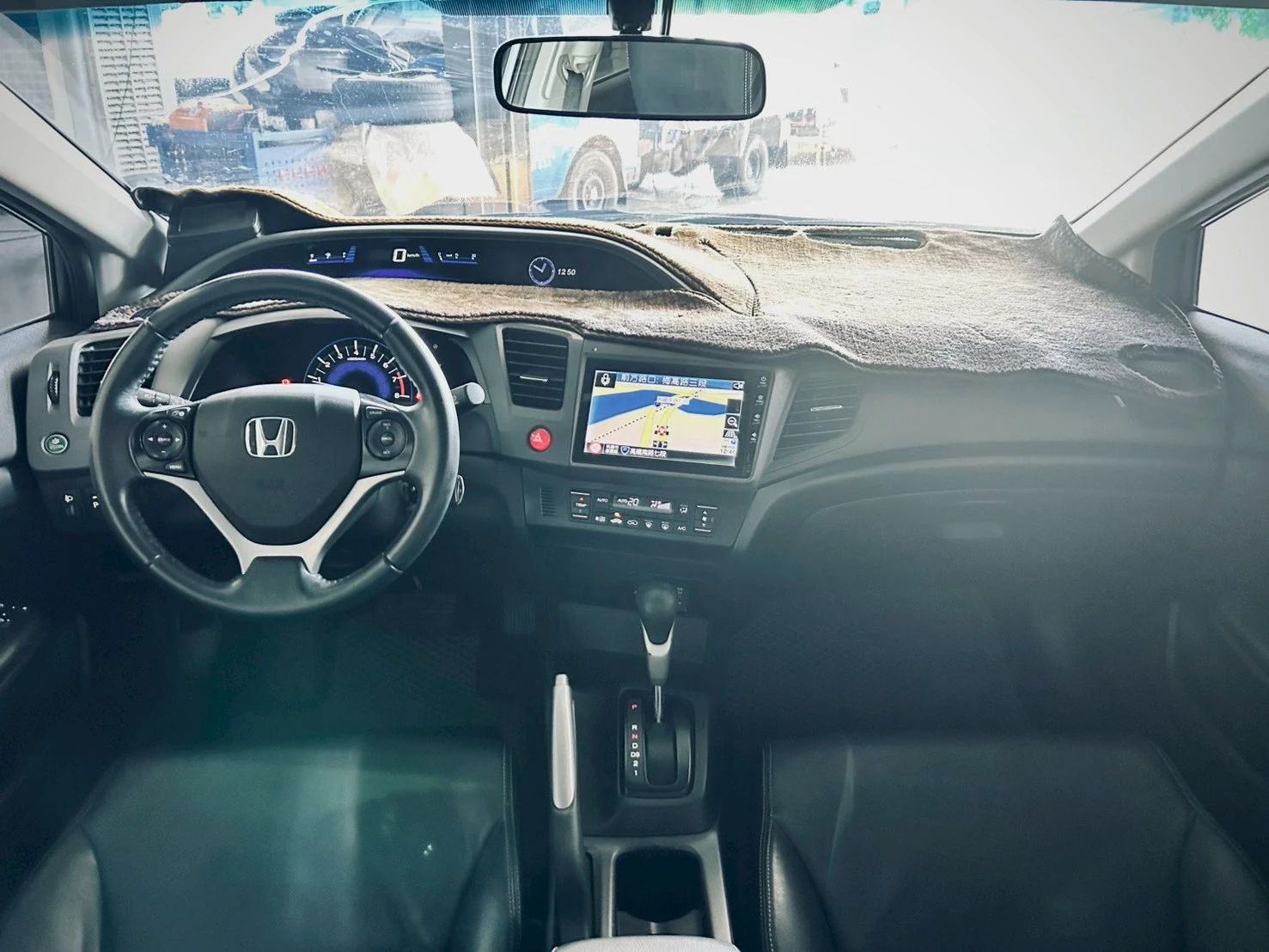 ⚪ 2013 Honda Civic 1.8 VTi 灰色