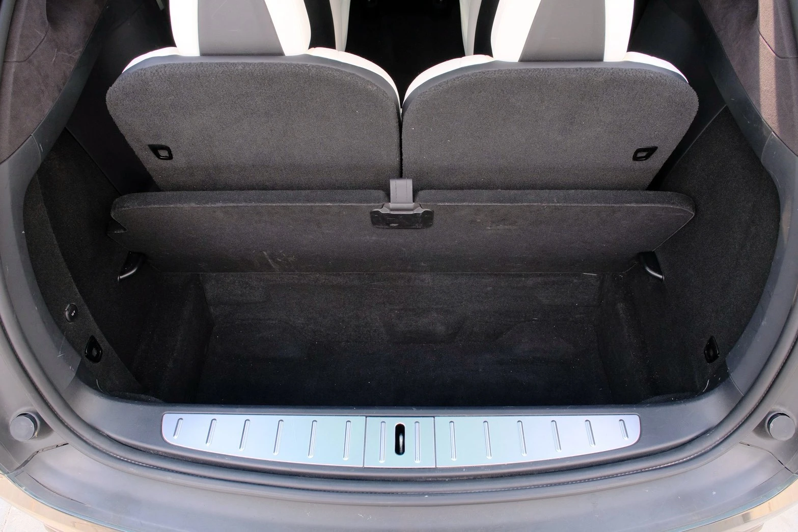 ⚪ 2019 Tesla Model X LR 100D 六人座 綠色(原車藍色)