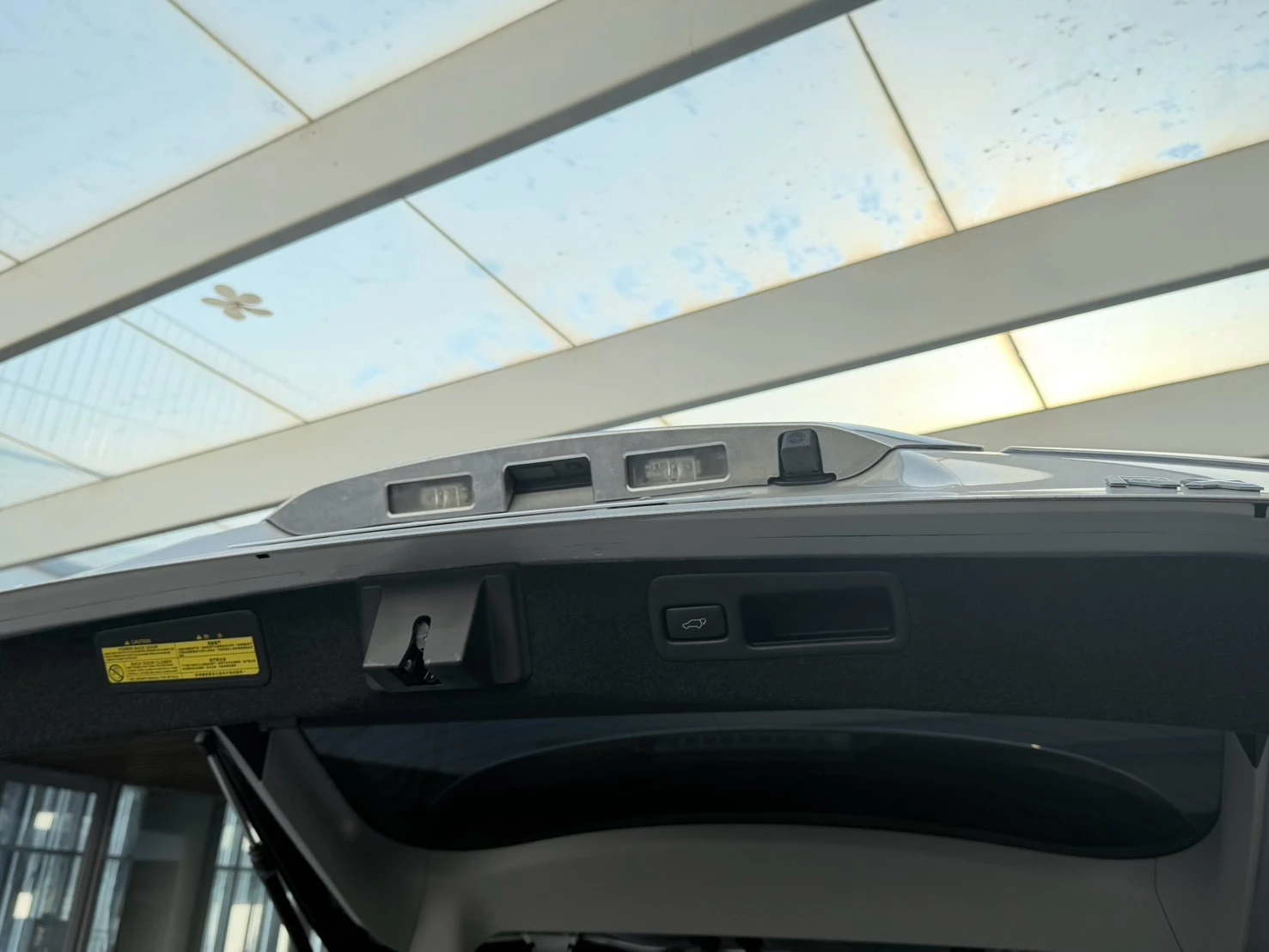 ⚪ 2014 Lexus RX270 頂級版 銀色