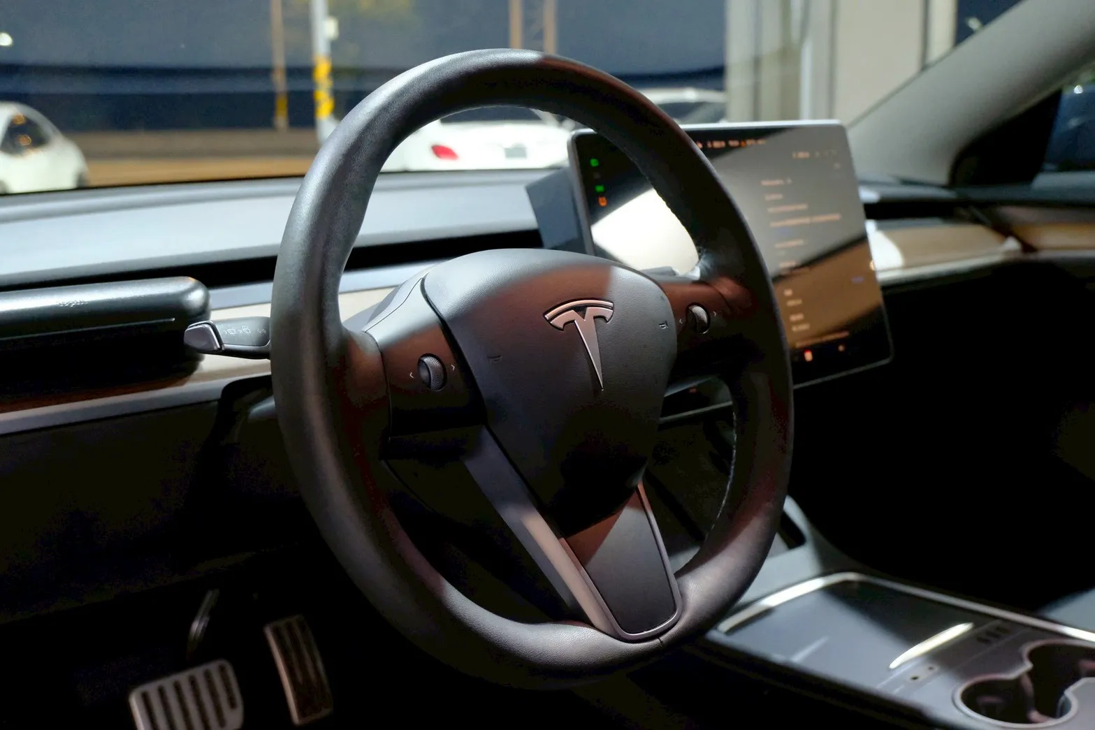 ⚪ 2022 Tesla Model 3 標準版 灰色