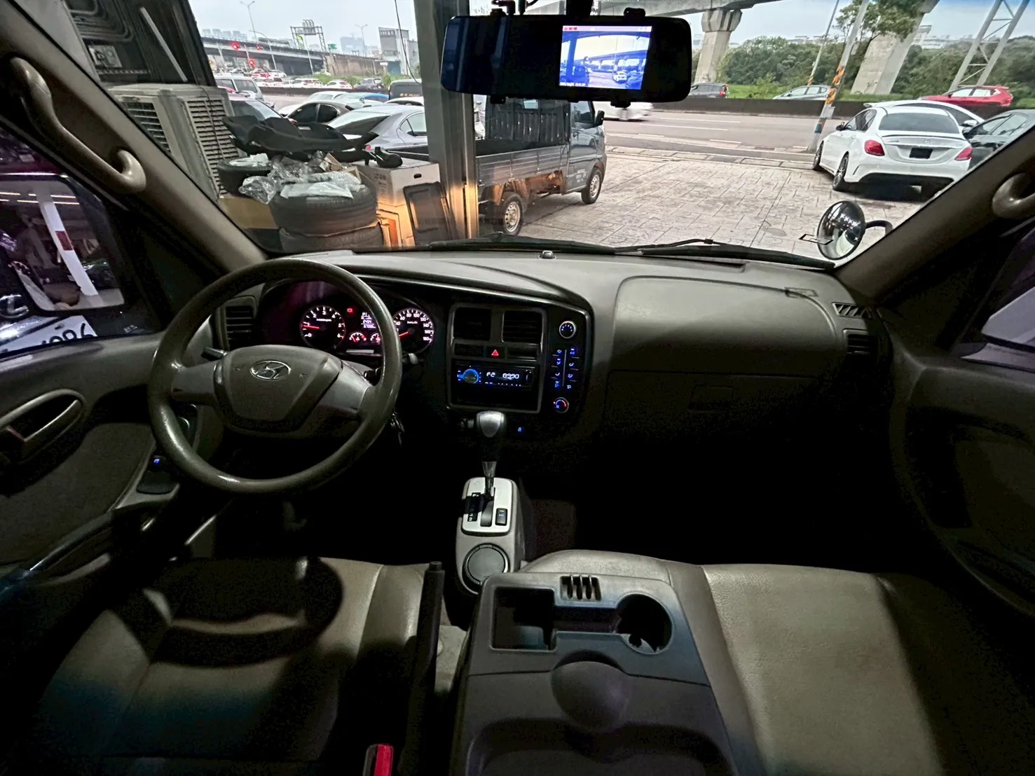 ⚪ 2020 HYUNDAI PORTER II 單廂自排木床 白色