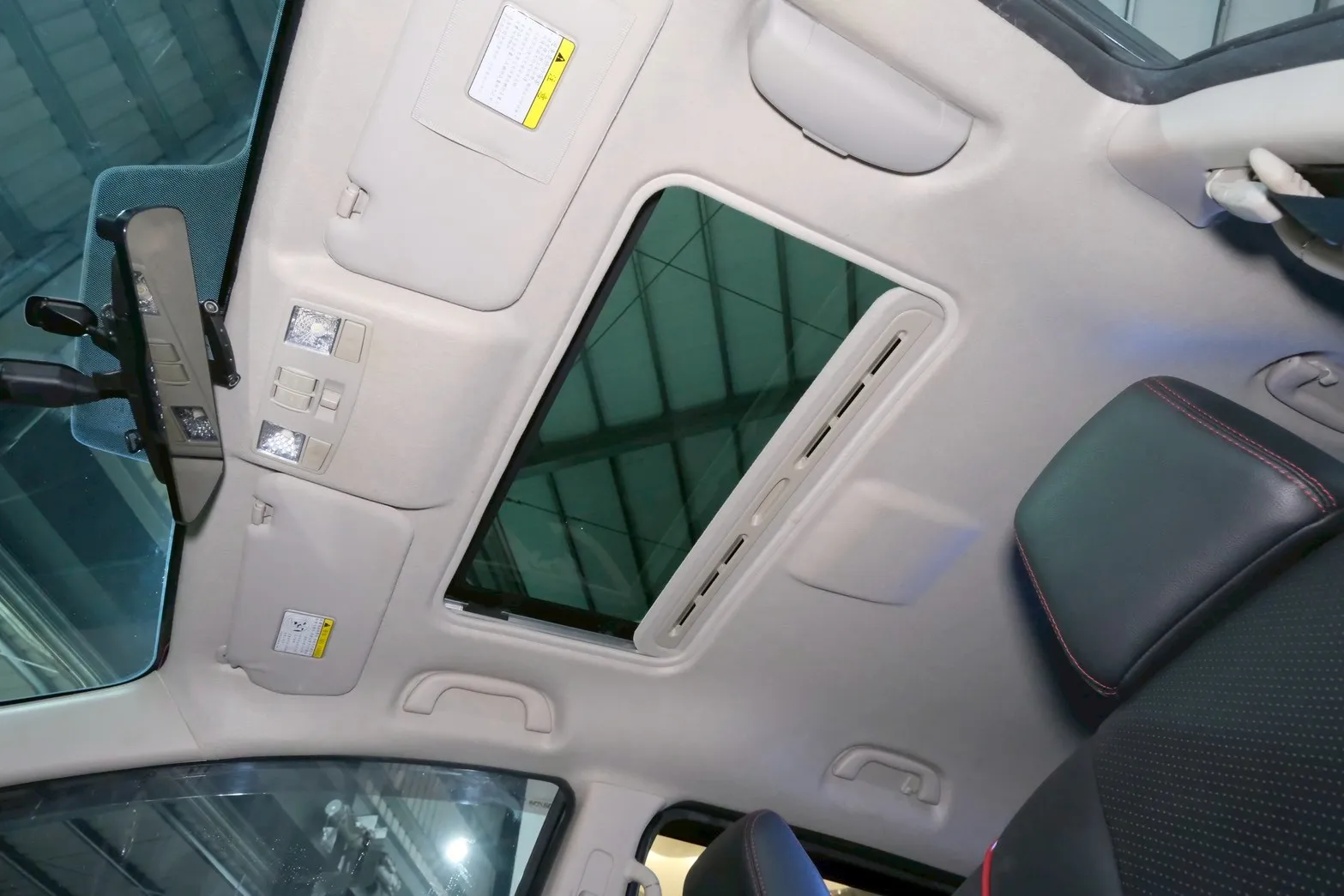 ⚪ 2014 Mazda 5 七人座頂級型 灰色