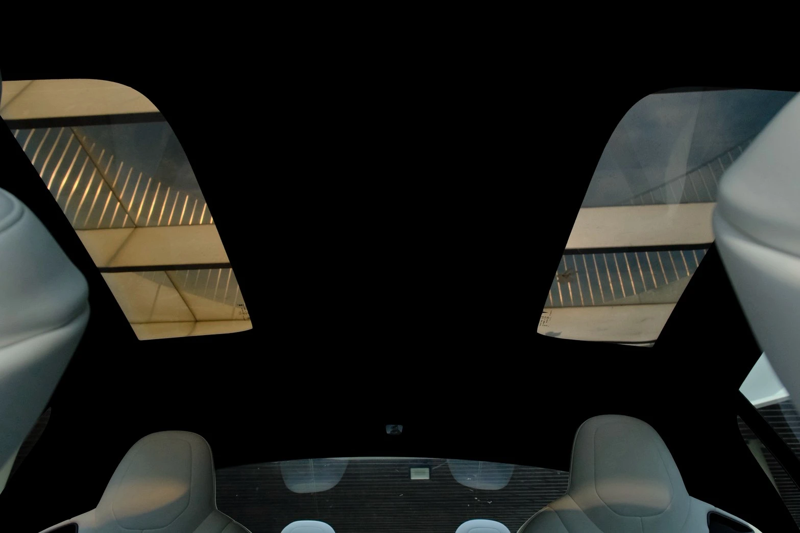 ⚪ 2019 Tesla Model X LR 100D 六人座 綠色(原車藍色)