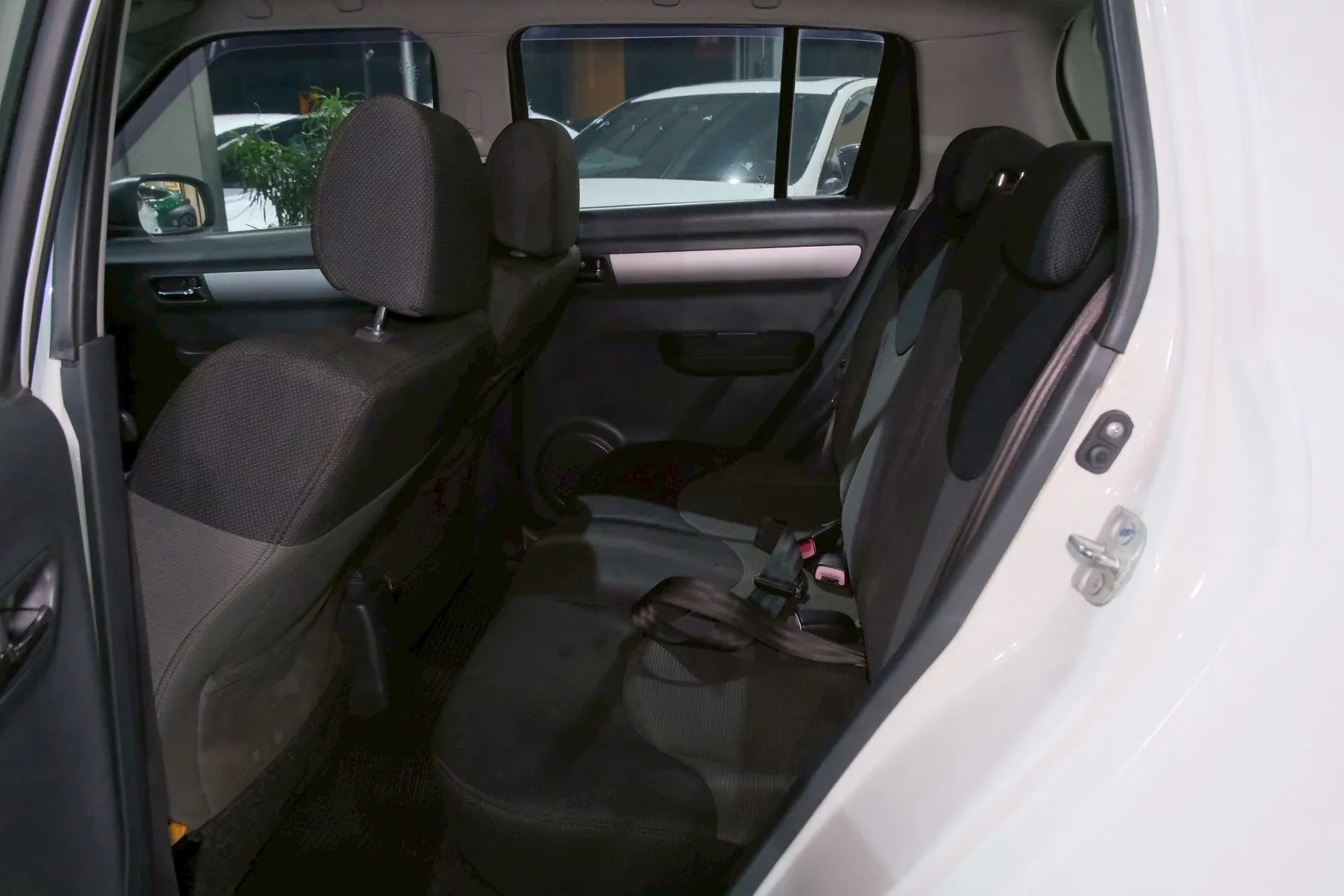 ⚪ 2007 Suzuki Swift 1.5 白色