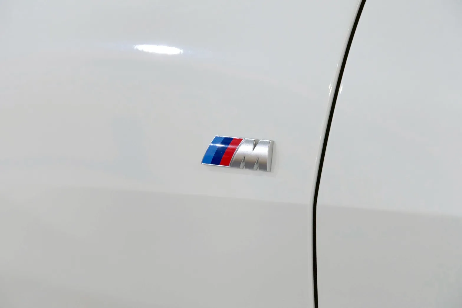 ⚪ 2025 BMW 4-Series Gran Coupe 420i M Sport 白色