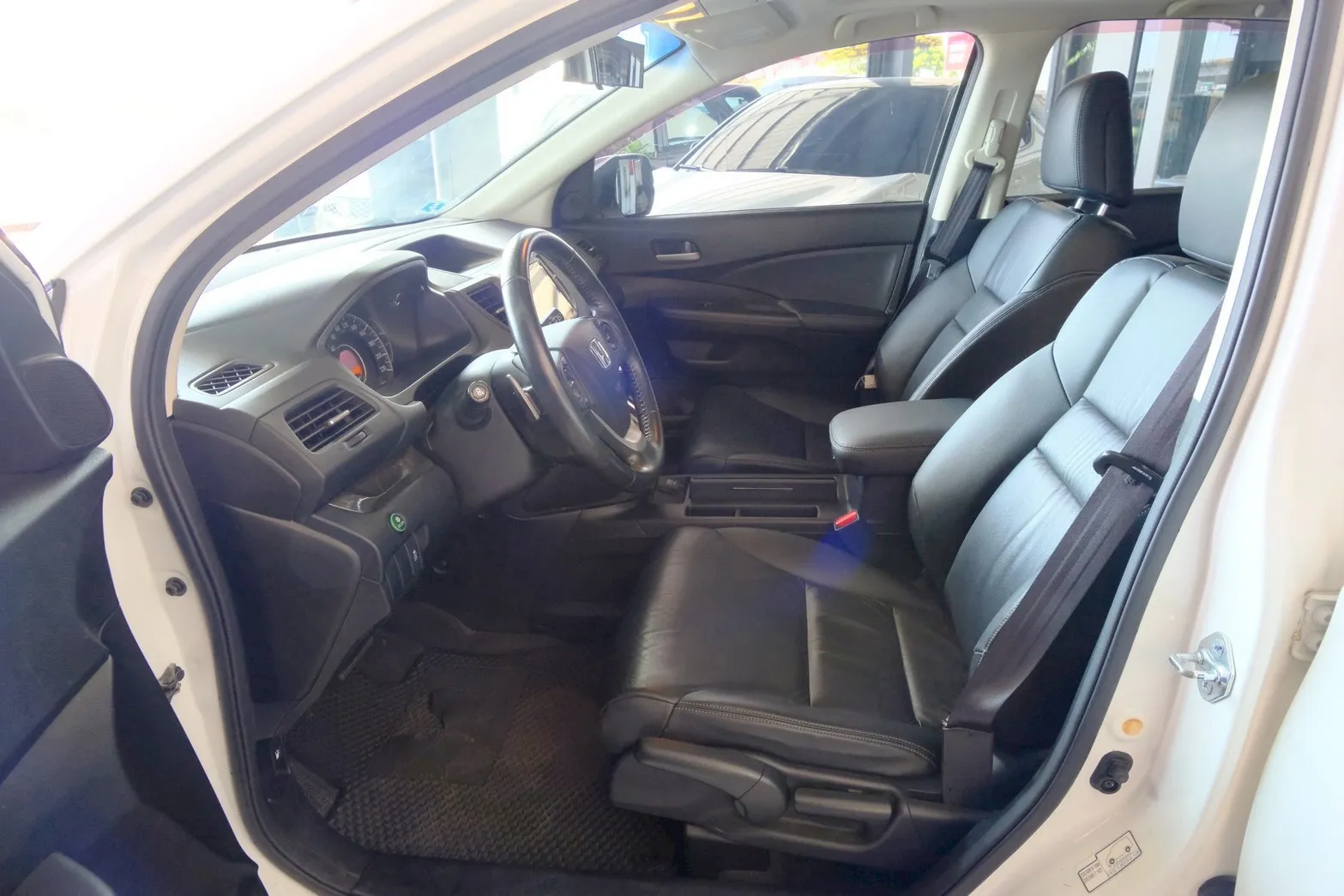 ⚪ 2015 Honda CR-V 2.4 VTi-S 白色