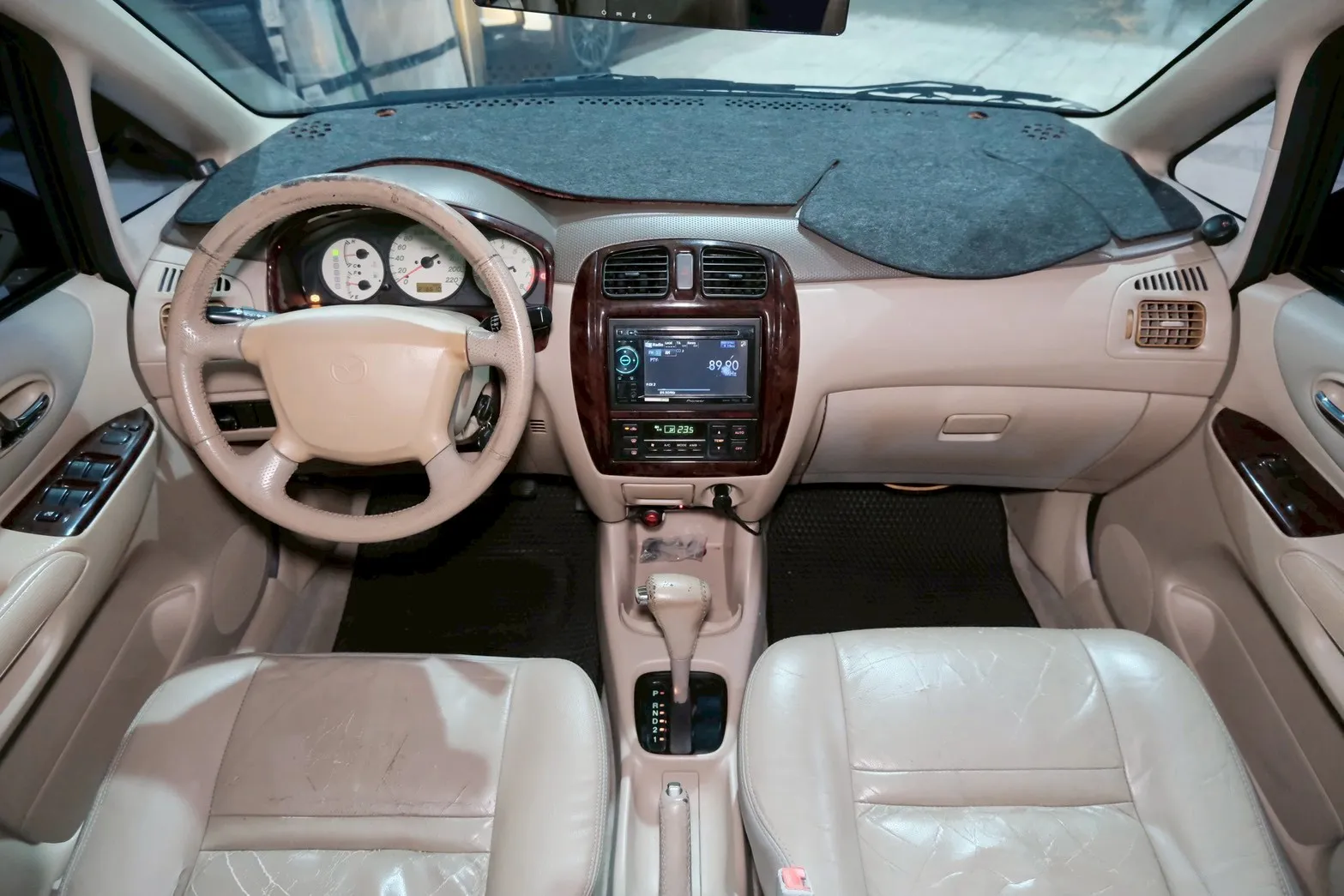 ⚪ 2003 Mazda Premacy 2.0 黑色