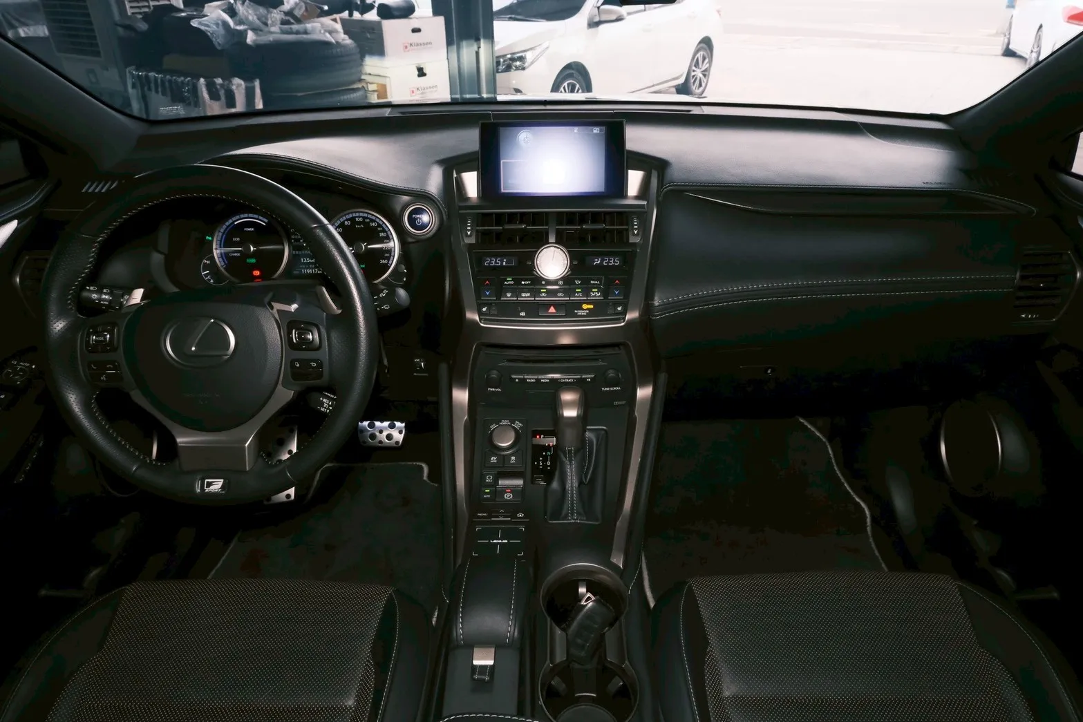 ⚪ 2015 Lexus NX300h F Sport版 黑色