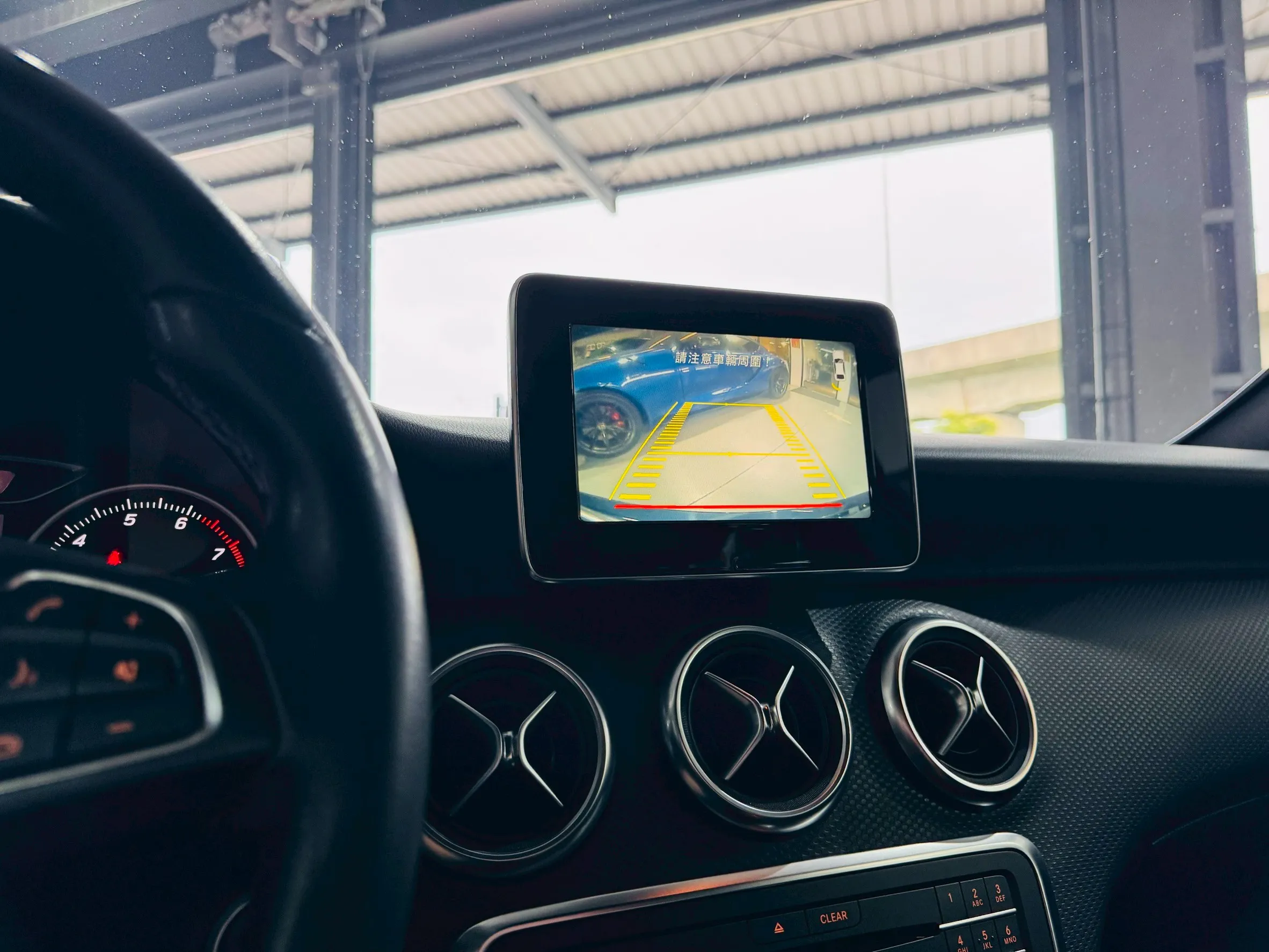 ⚪ 2017 Benz A180 1.6 渦輪 藍色