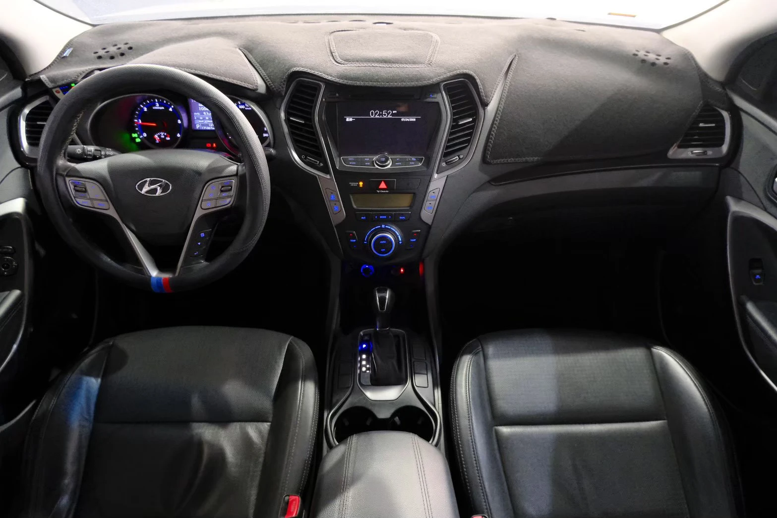 ⚪ 2015 Hyundai Santa Fe 2.2 貴族款 灰色