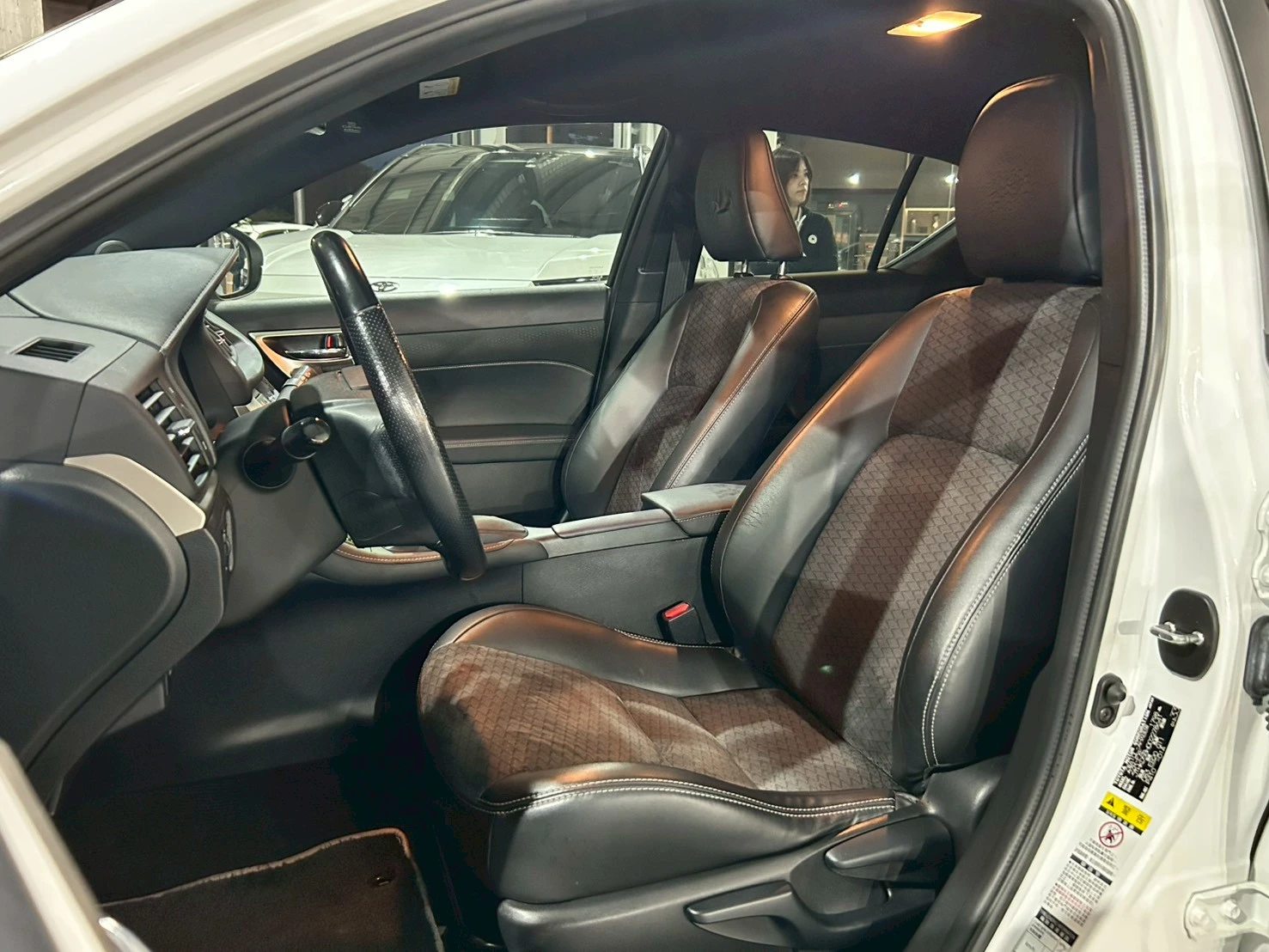 ⚪ 2016 Lexus CT 200h F Sport 菁英版 白色