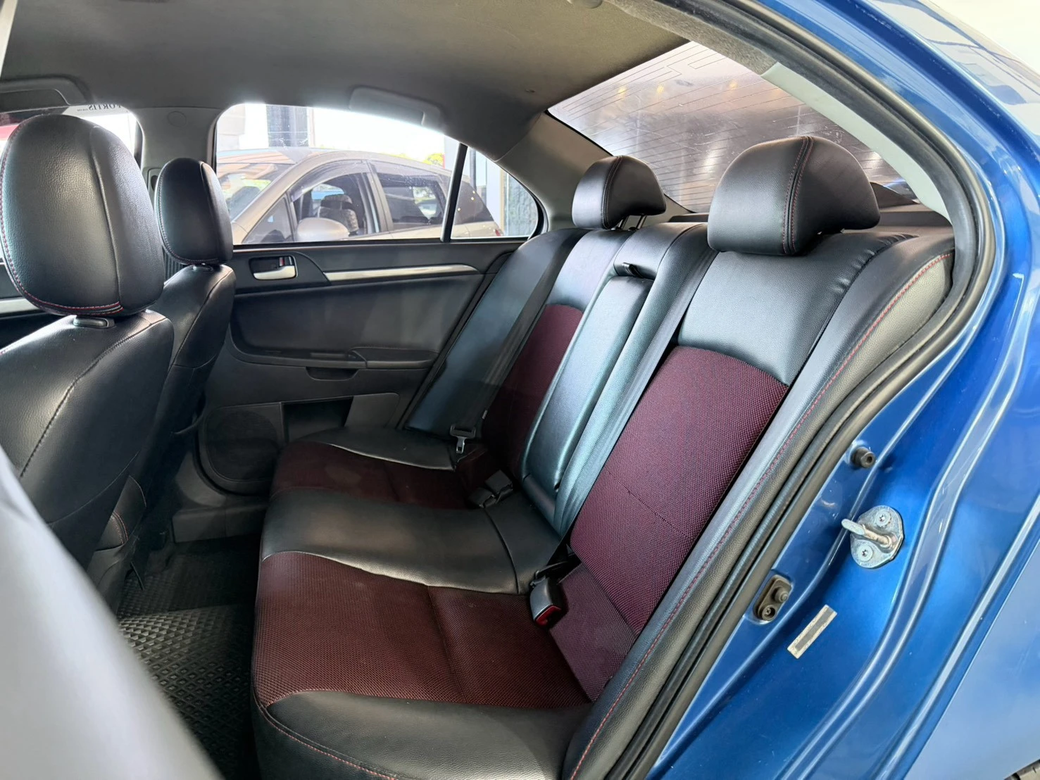 ⚪ 2012 Mitsubishi Lancer Fortis 1.8 S 空力型 藍色