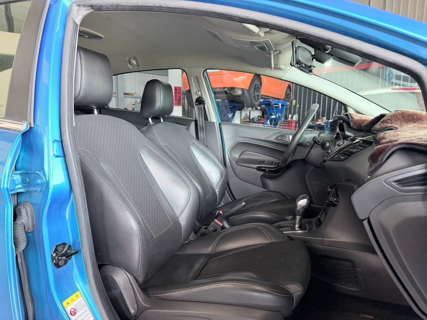 ⚪ 2015 Ford Fiesta 1.0 EcoBoost 運動型 藍色