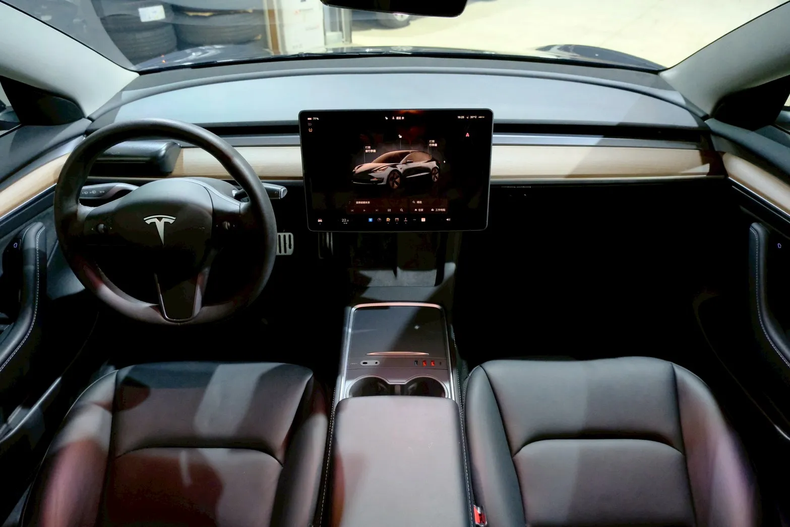 ⚪ 2022 Tesla Model 3 標準版 灰色