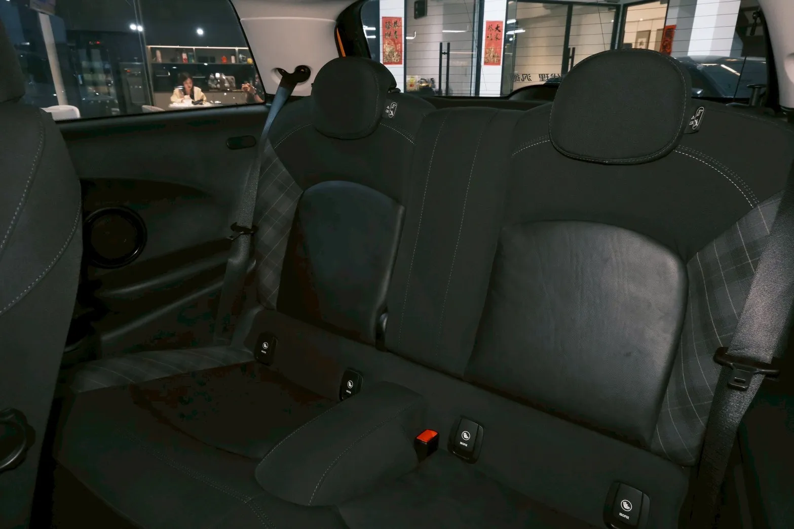 ⚪ 2017 Mini Hatch Cooper 1.5 黑頂橘