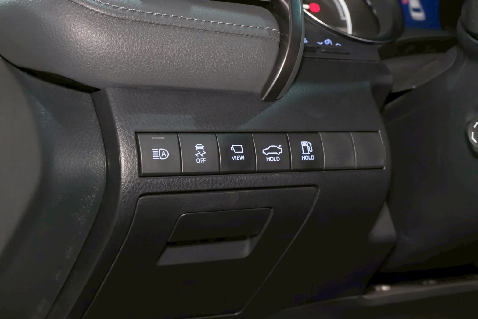 ⚪ 2022 Toyota Camry HV 2.5 旗艦 白色