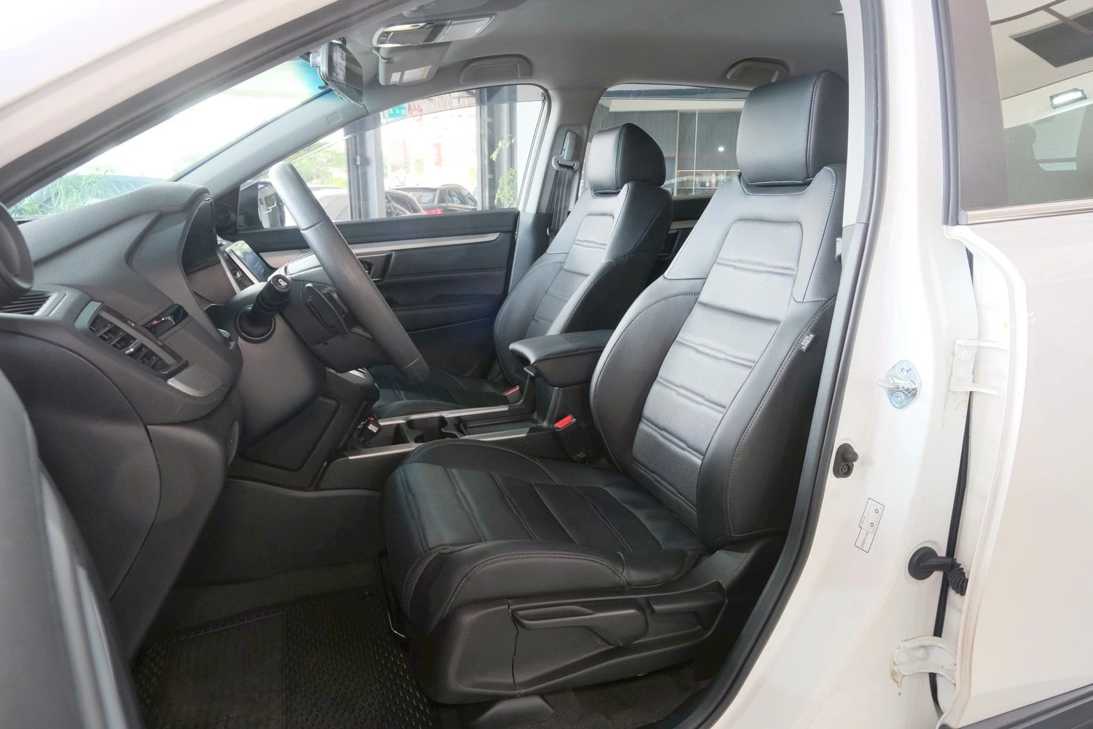 ⚪ 2019 Honda CR-V 1.5 VTi-S 白色