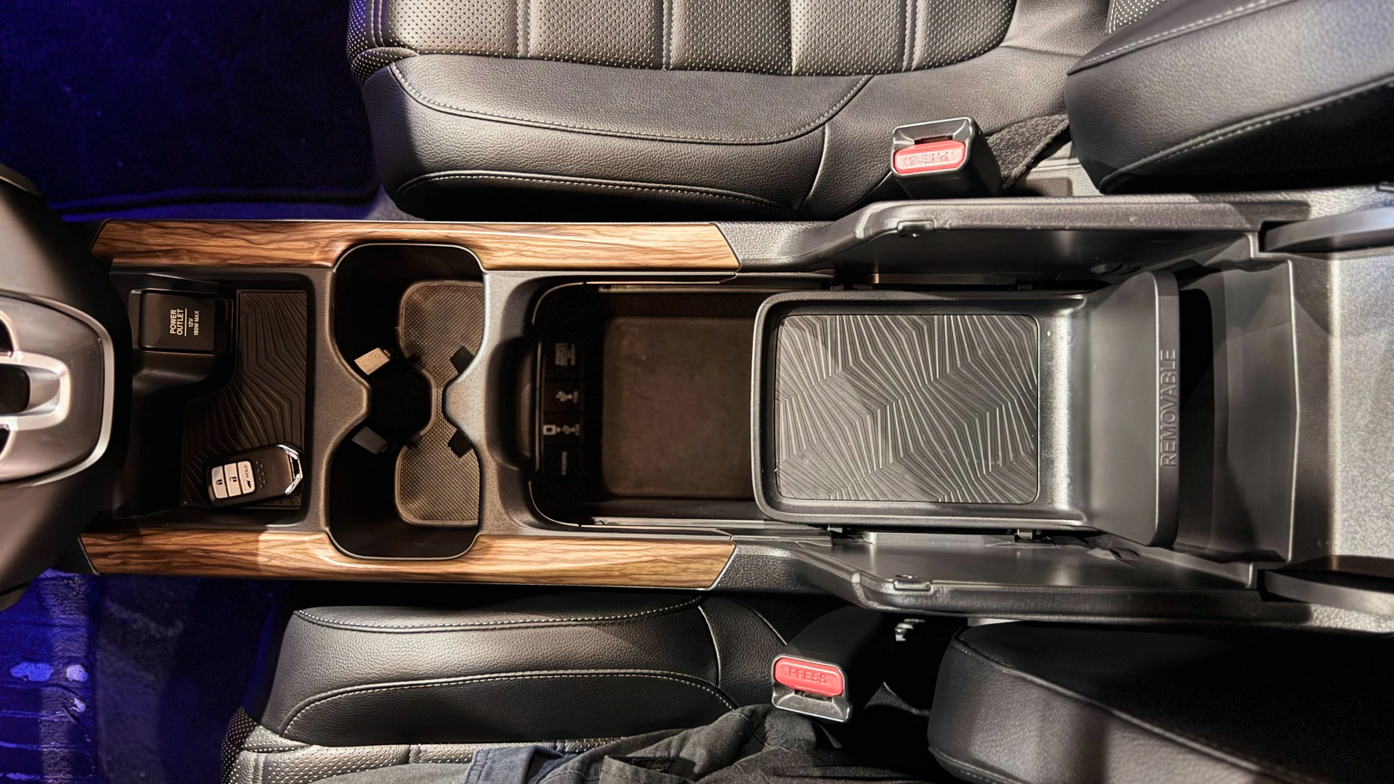 ⚪ 2018 Honda CR-V 1.5 S 深綠色
