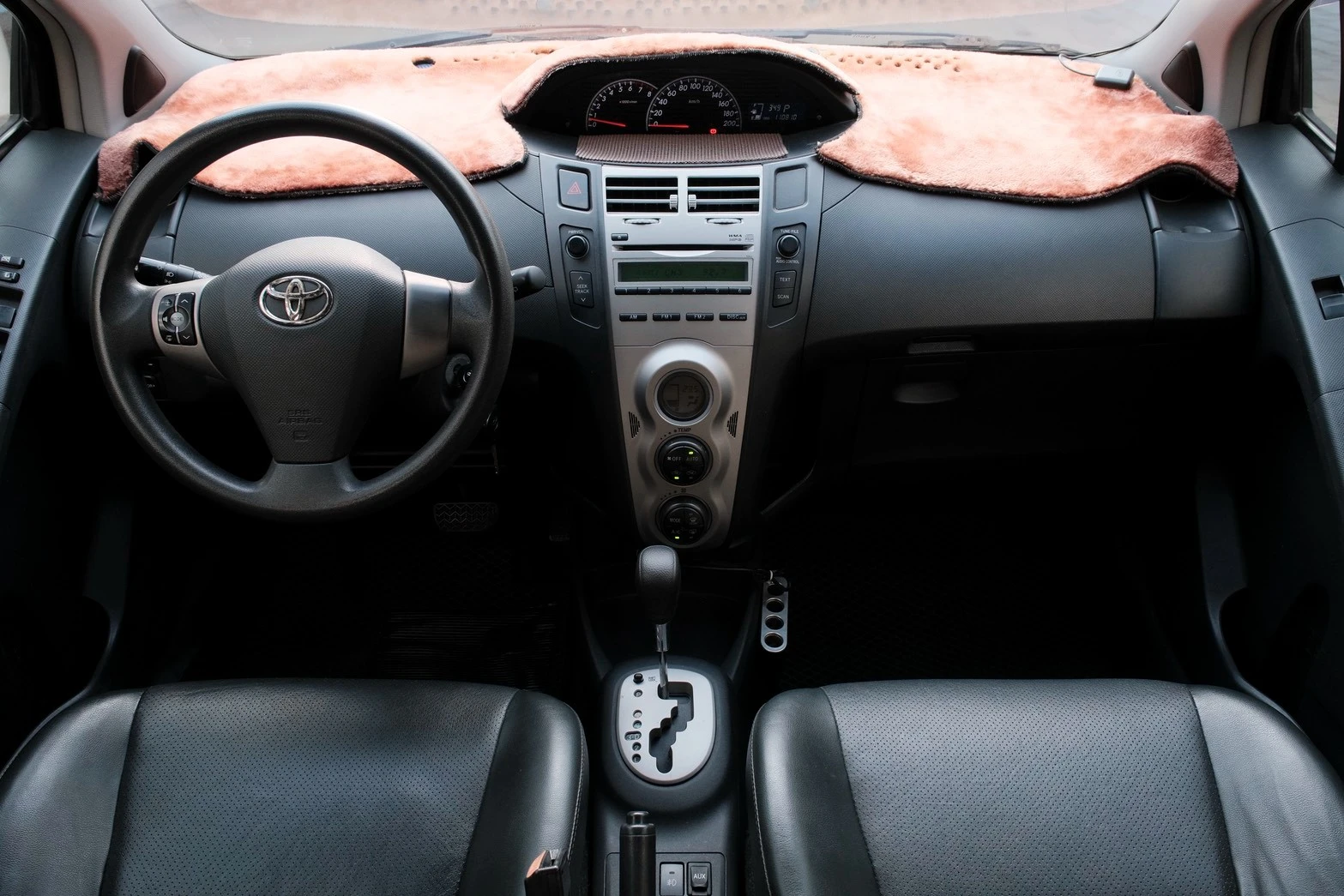 ⚪ 2009 Toyota Yaris 1.5 G 黑色
