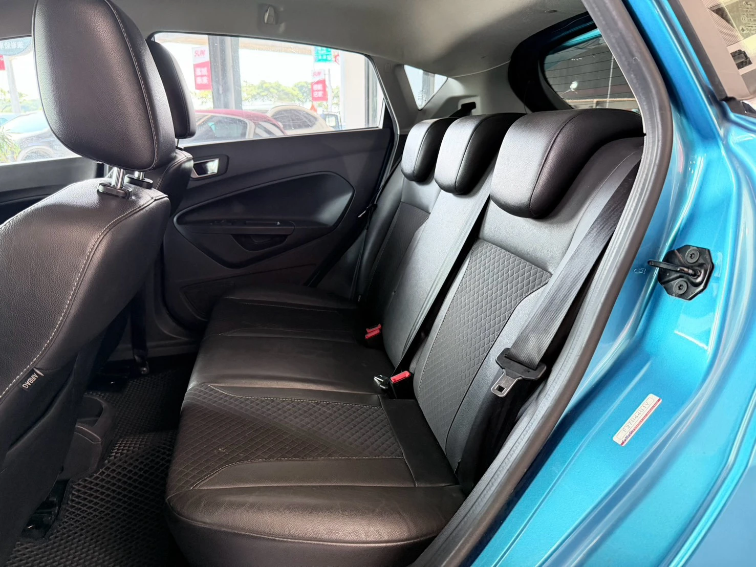 ⚪ 2015 Ford Fiesta 1.0 EcoBoost 運動型 藍色