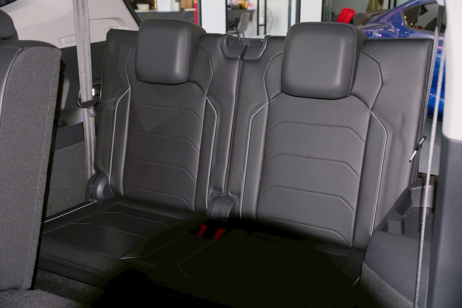 ⚪ 2024 Volkswagen Tiguan 330 TSI 白色