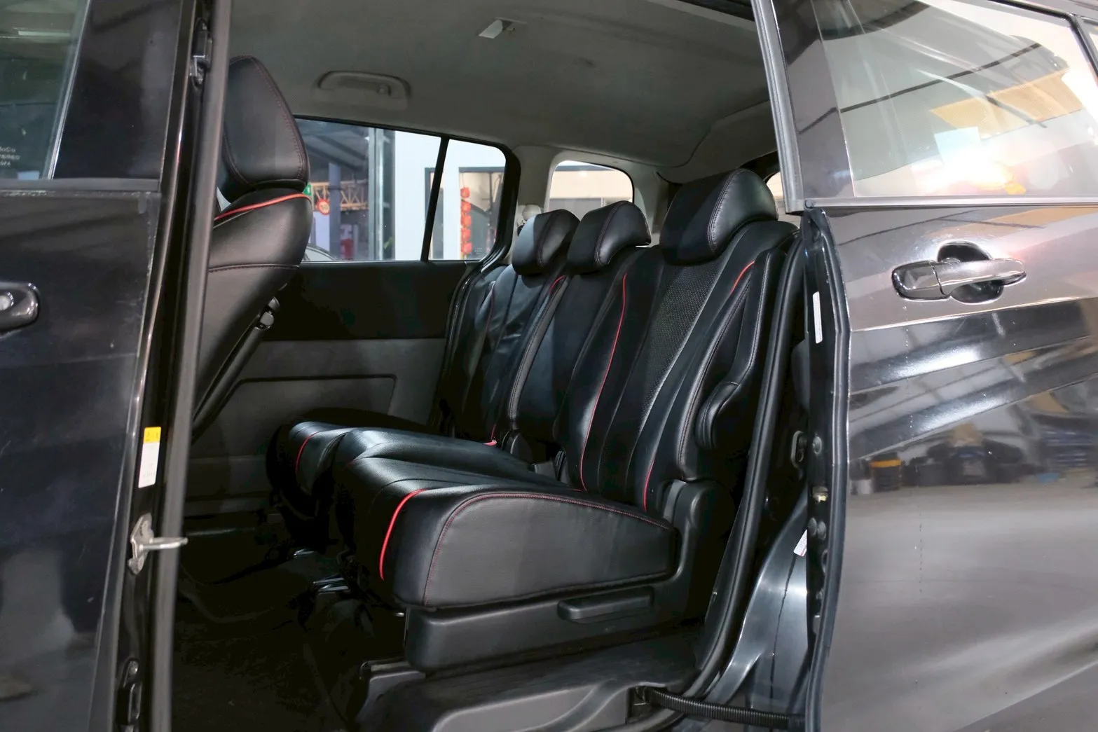 ⚪️ 2012 Mazda 5 七人座尊爵型 黑色