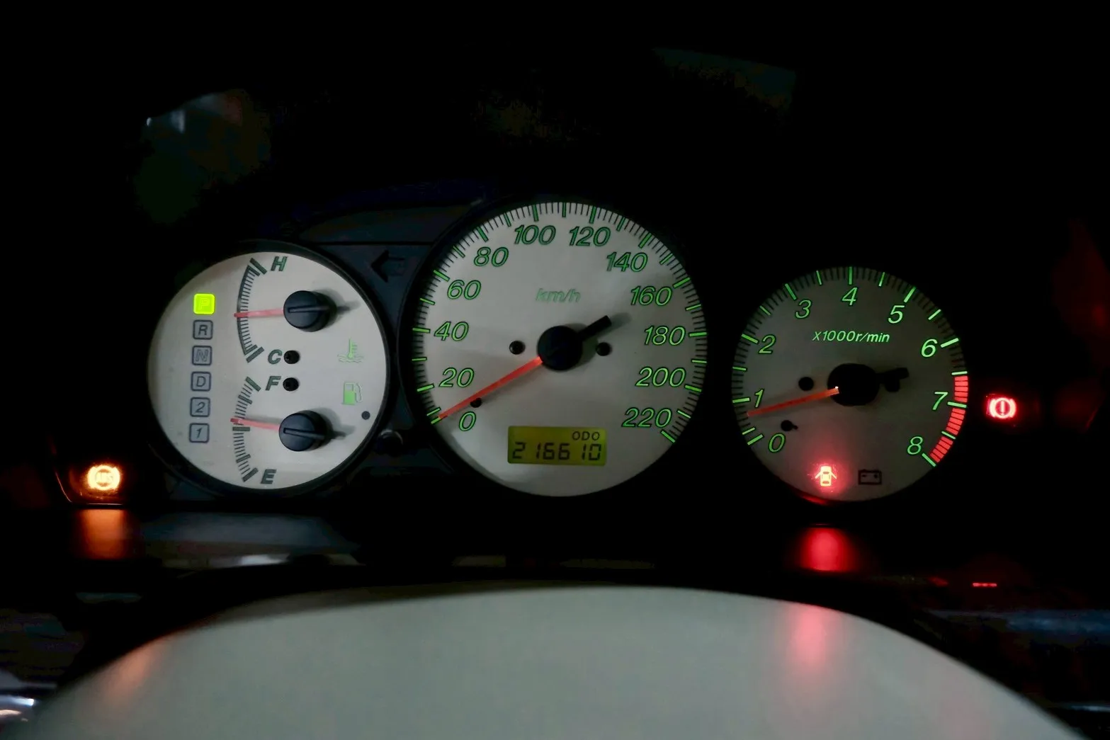 ⚪ 2003 Mazda Premacy 2.0 黑色