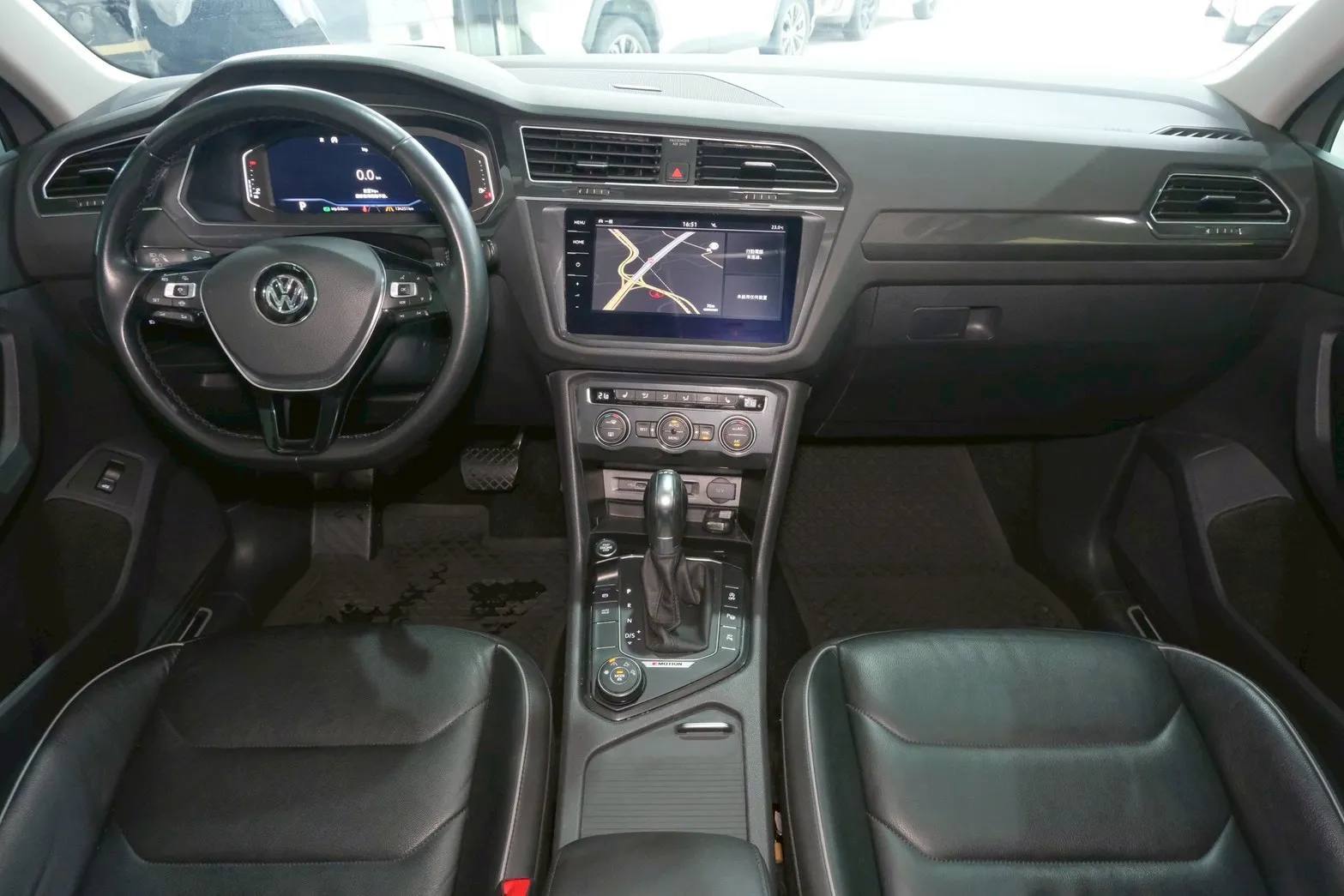 ⚪ 2019 Volkswagen Tiguan 330 TSI Highline 銀色
