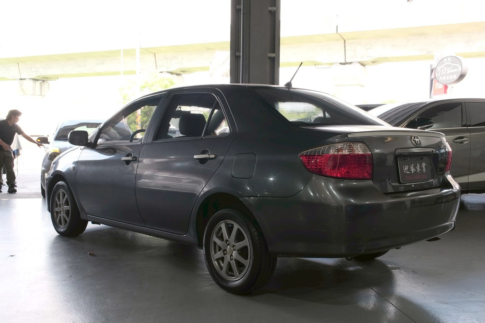 ⚪ 2013 Toyota Vios 1.5 E版 自排 灰色
